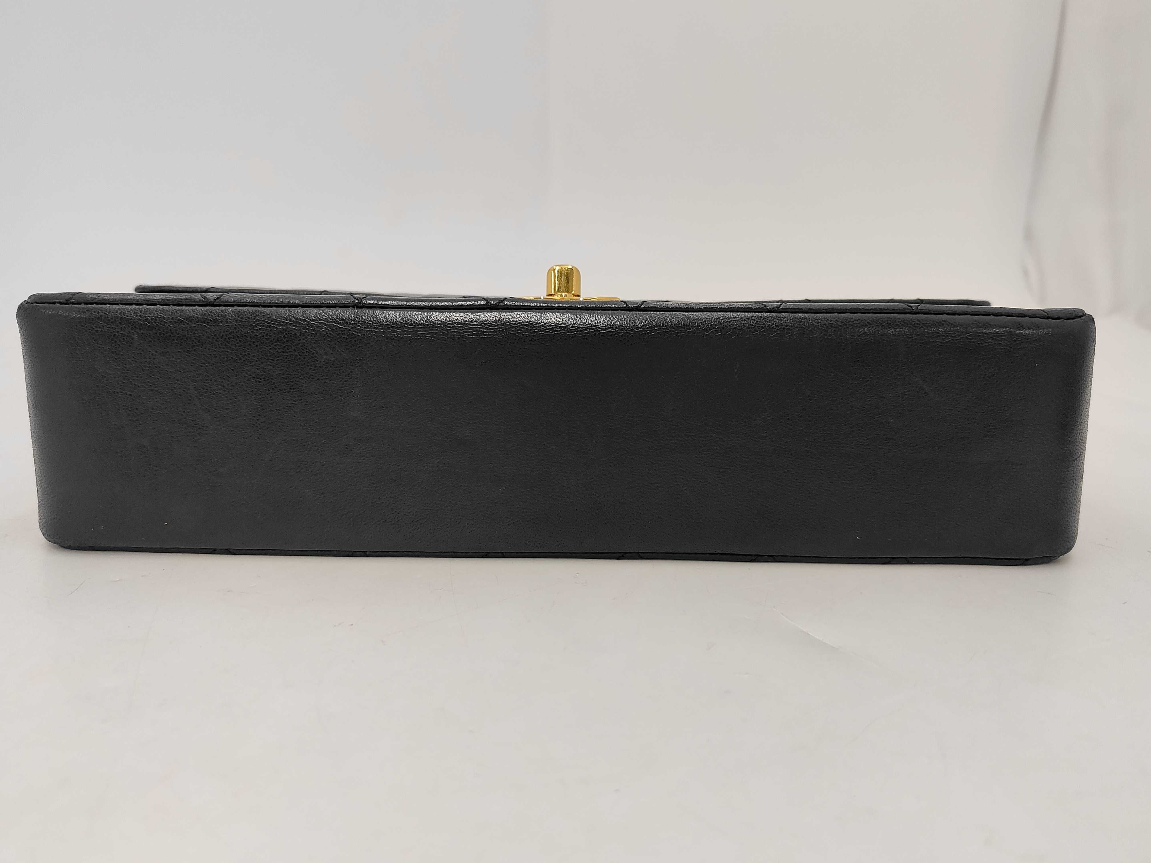 Matelassé Double Flap 25 Black Shoulder Bag — view 8