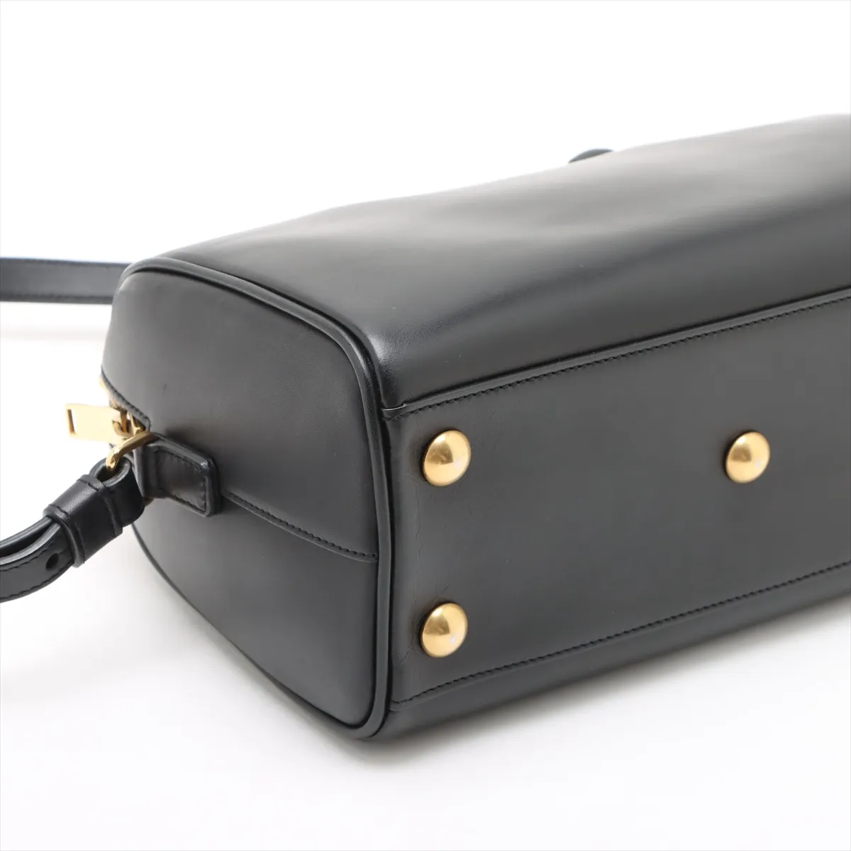 Baby Duffle Leather 2WAY Handbag Black 330958 Belt loop fixed Front right shoulder strap length not adjustable — view 4