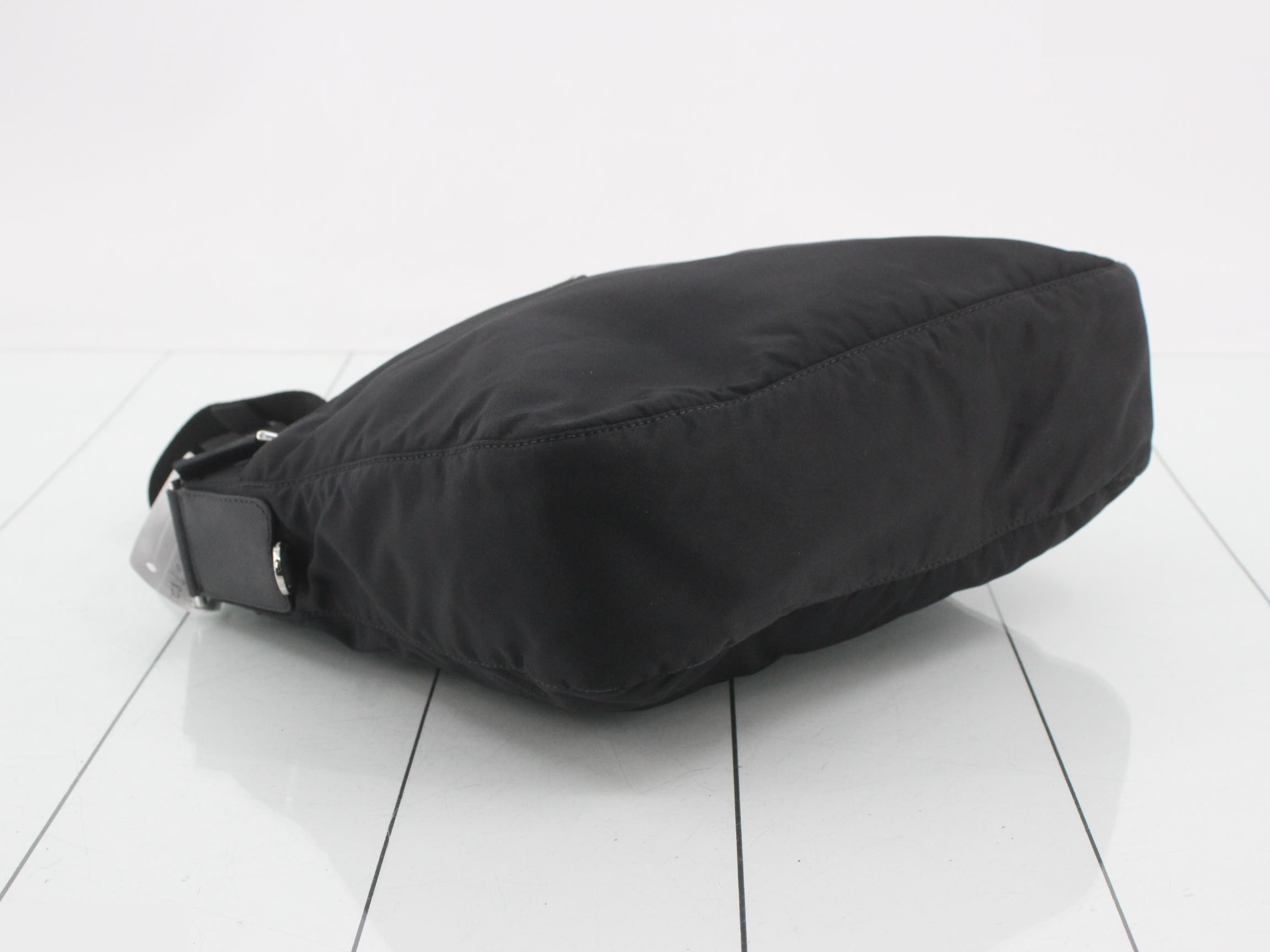 Current Saffiano Re-Nylon Shoulder Bag 1BC421 — view 5