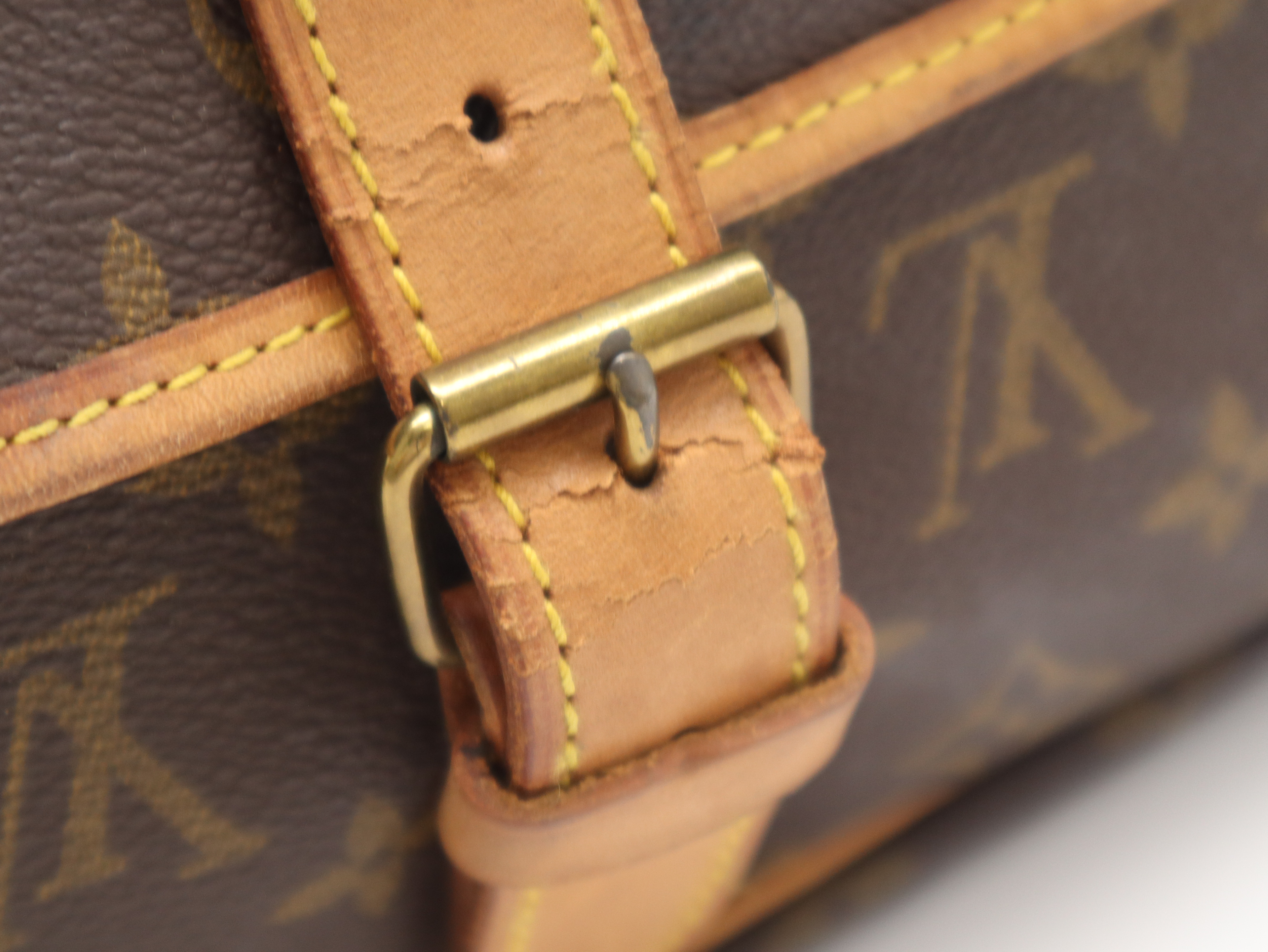 M42254 Monogram Saumur 35 Shoulder Bag — view 9