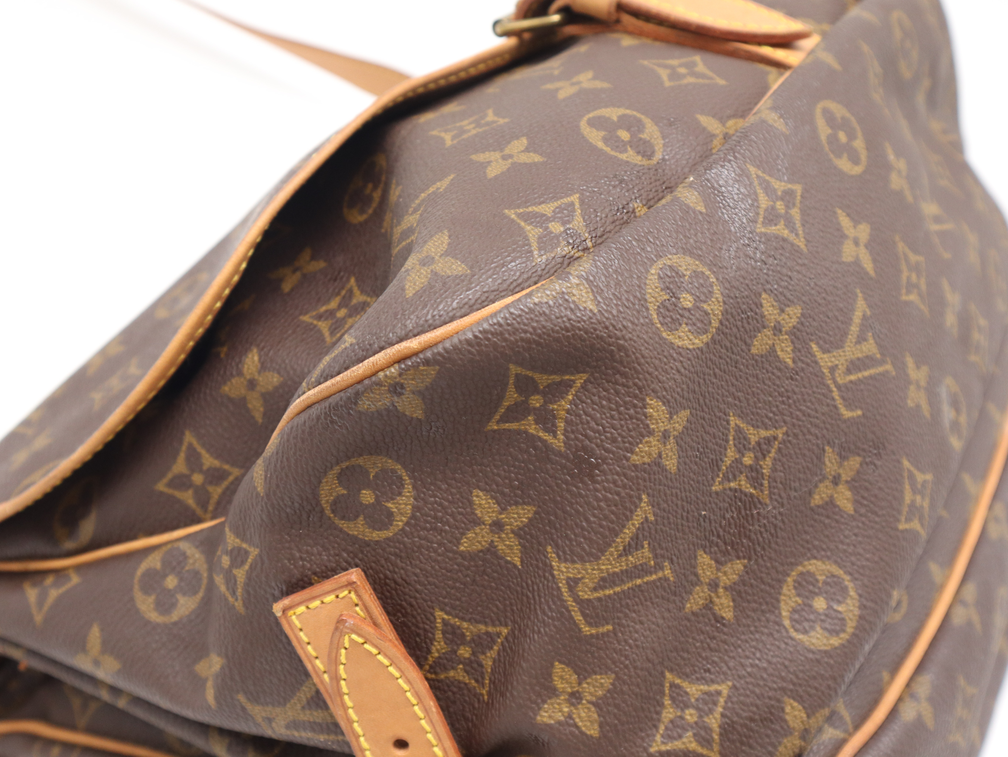 M42254 Monogram Saumur 35 Shoulder Bag — view 10
