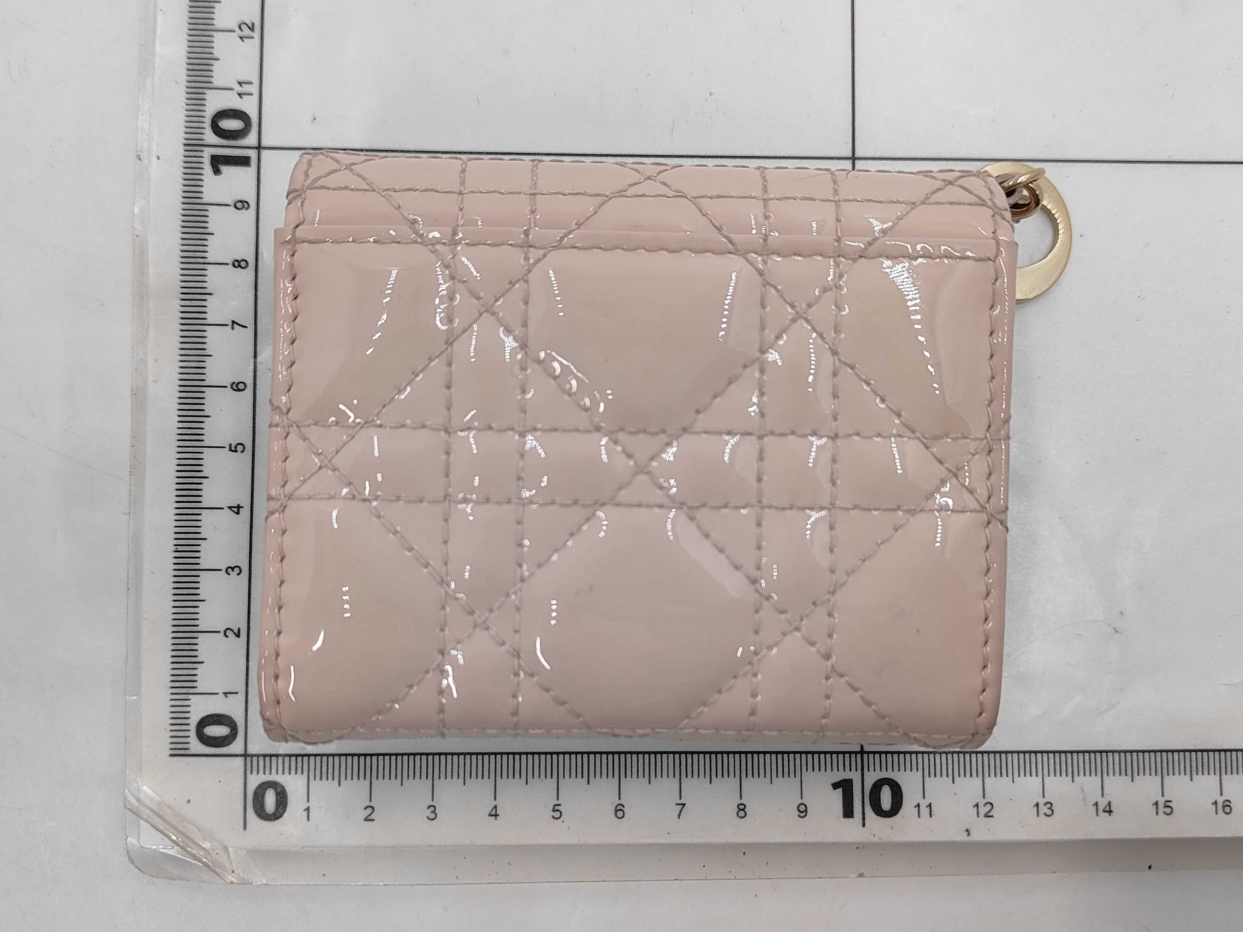 folding wallet, Cannage design, pink enamel, box included. — view 2