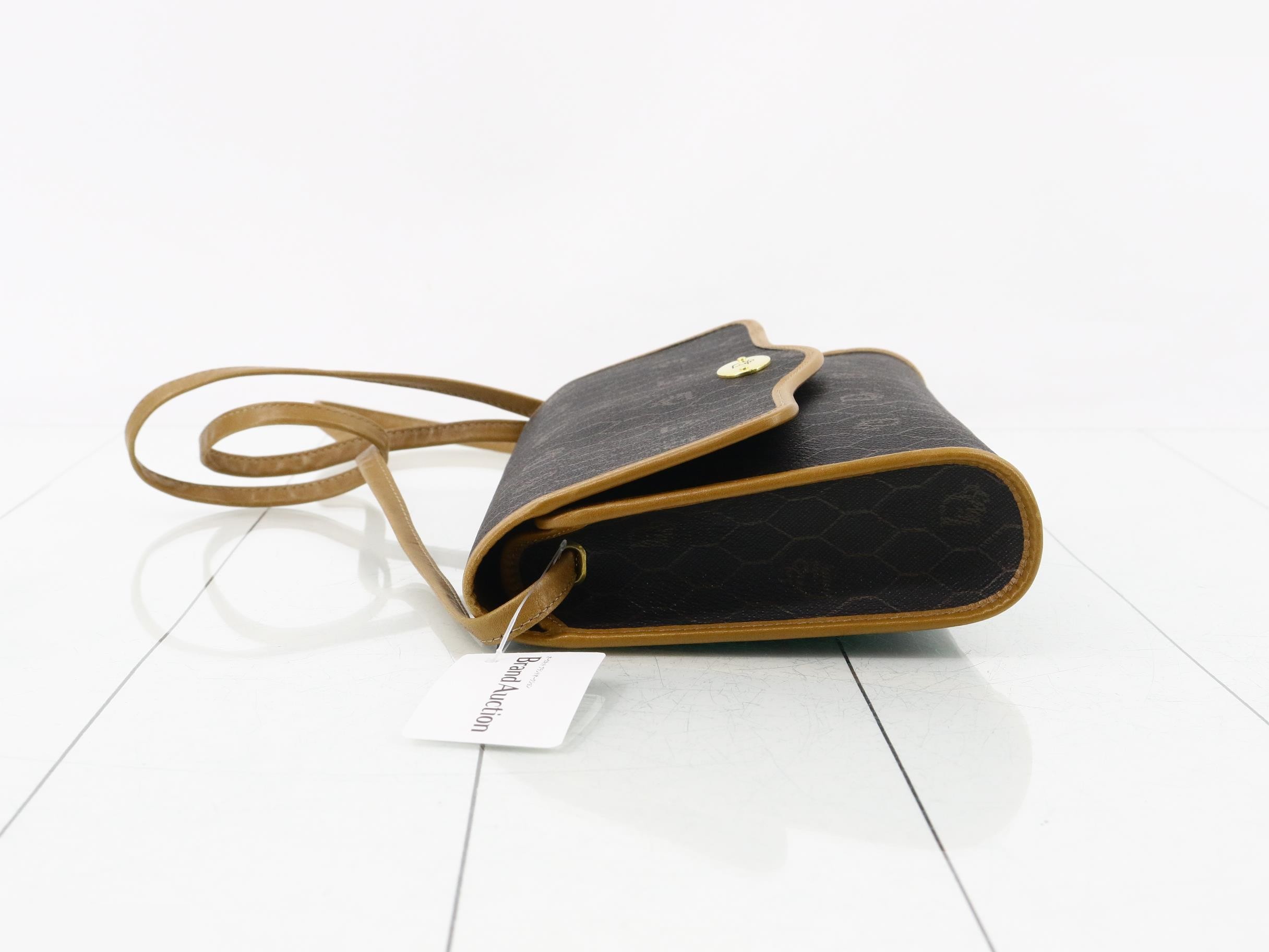 Honeycomb PVC Shoulder Bag — view 4