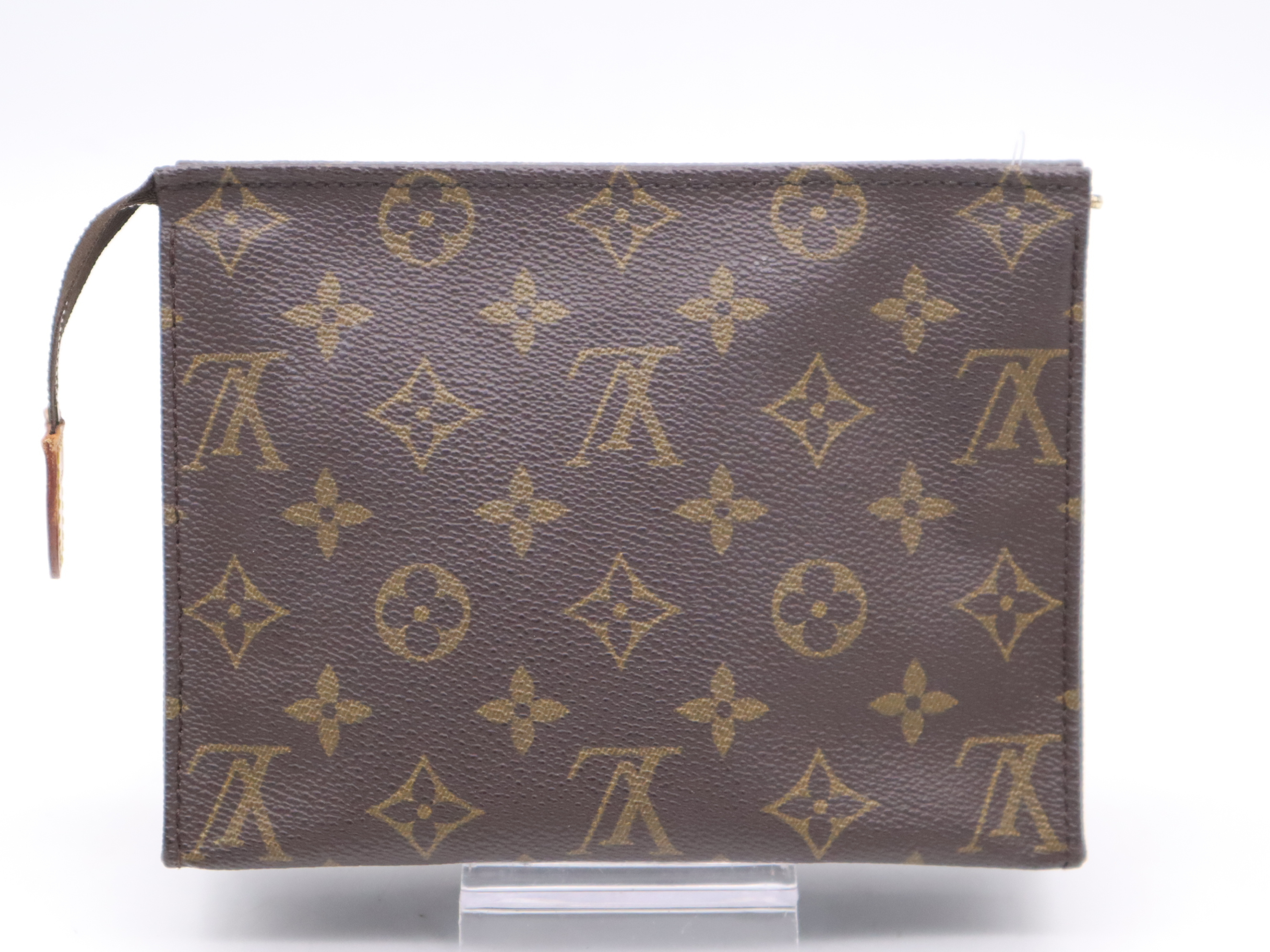 M47544 Monogram Pochette Toilette 19 Pouch — view 2