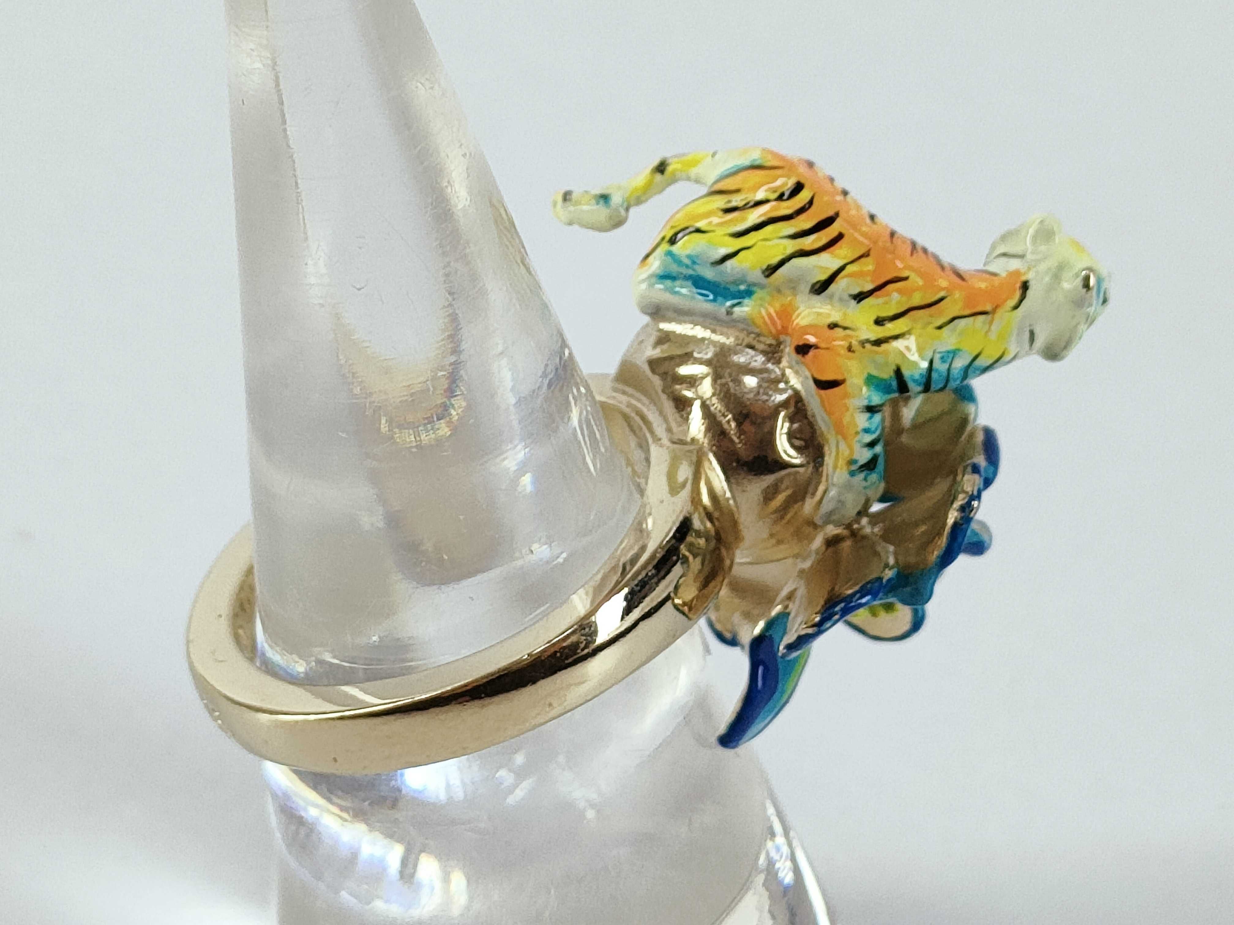 Toile de Jouy Voyage Tiger Flower Ring, Size M — view 3