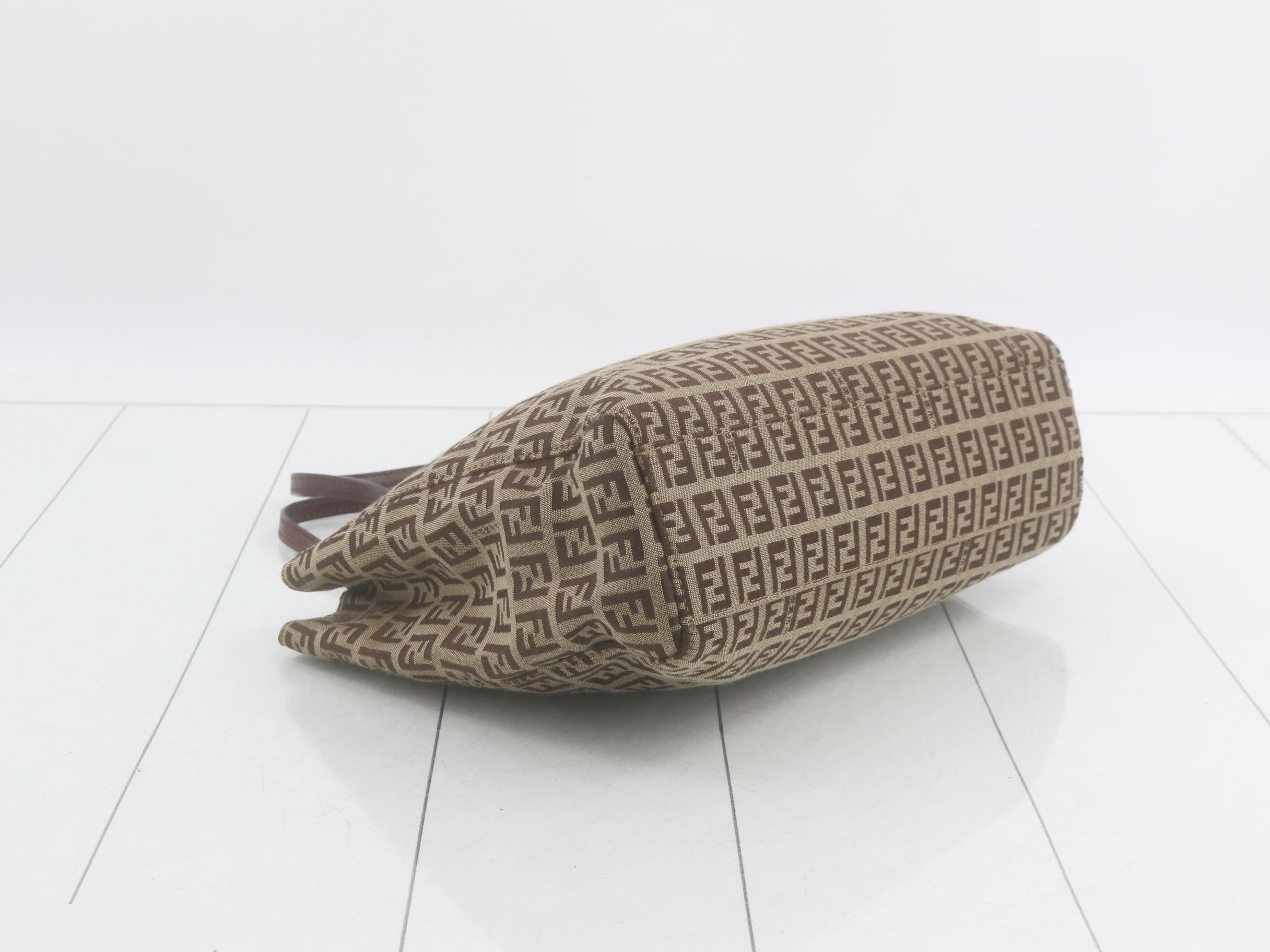 Zucchino Tote Bag — view 5