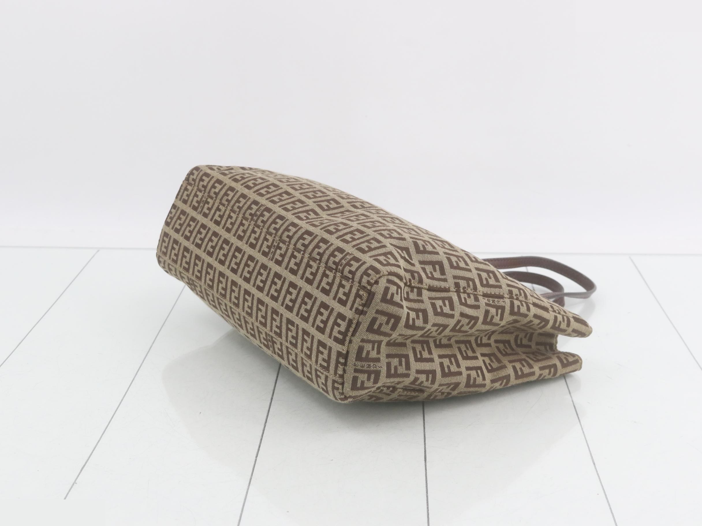 Zucchino Tote Bag — view 6