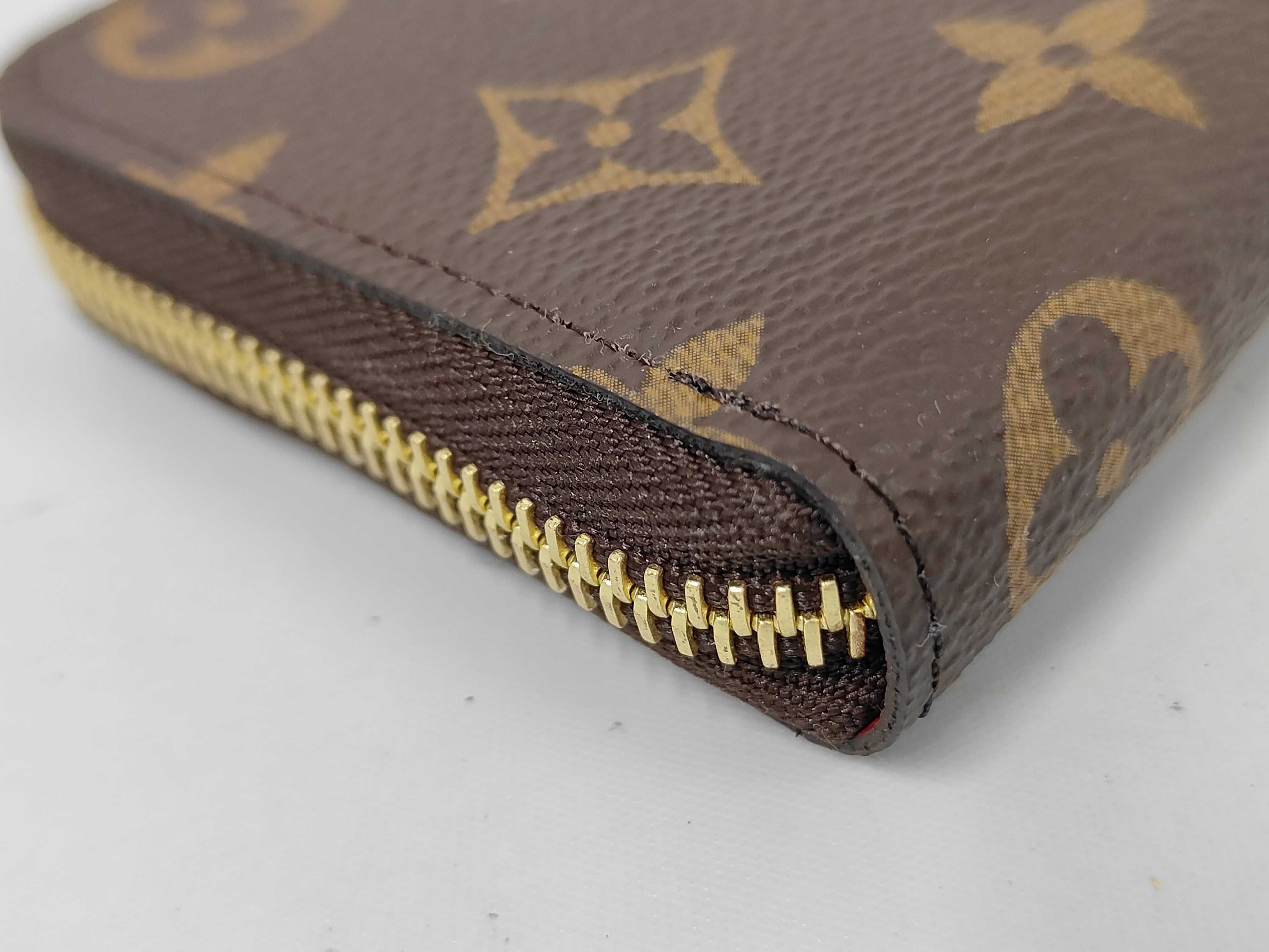 Monogram M60742 Portefeuille Clemence Fuchsia Wallet — view 3