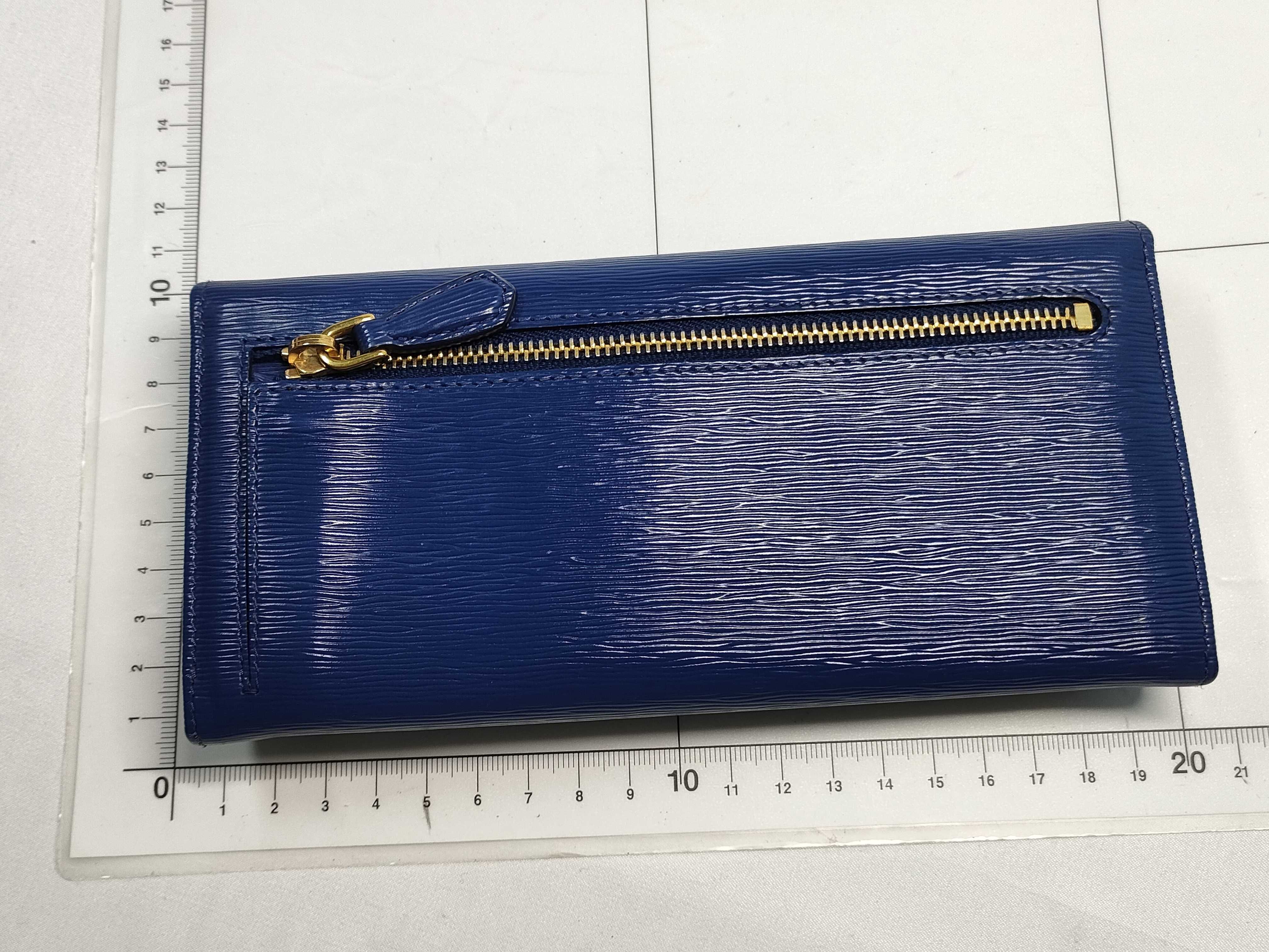 Blue Saffiano Gold Lettering Logo Long Wallet 1MH132 Wallet — view 2