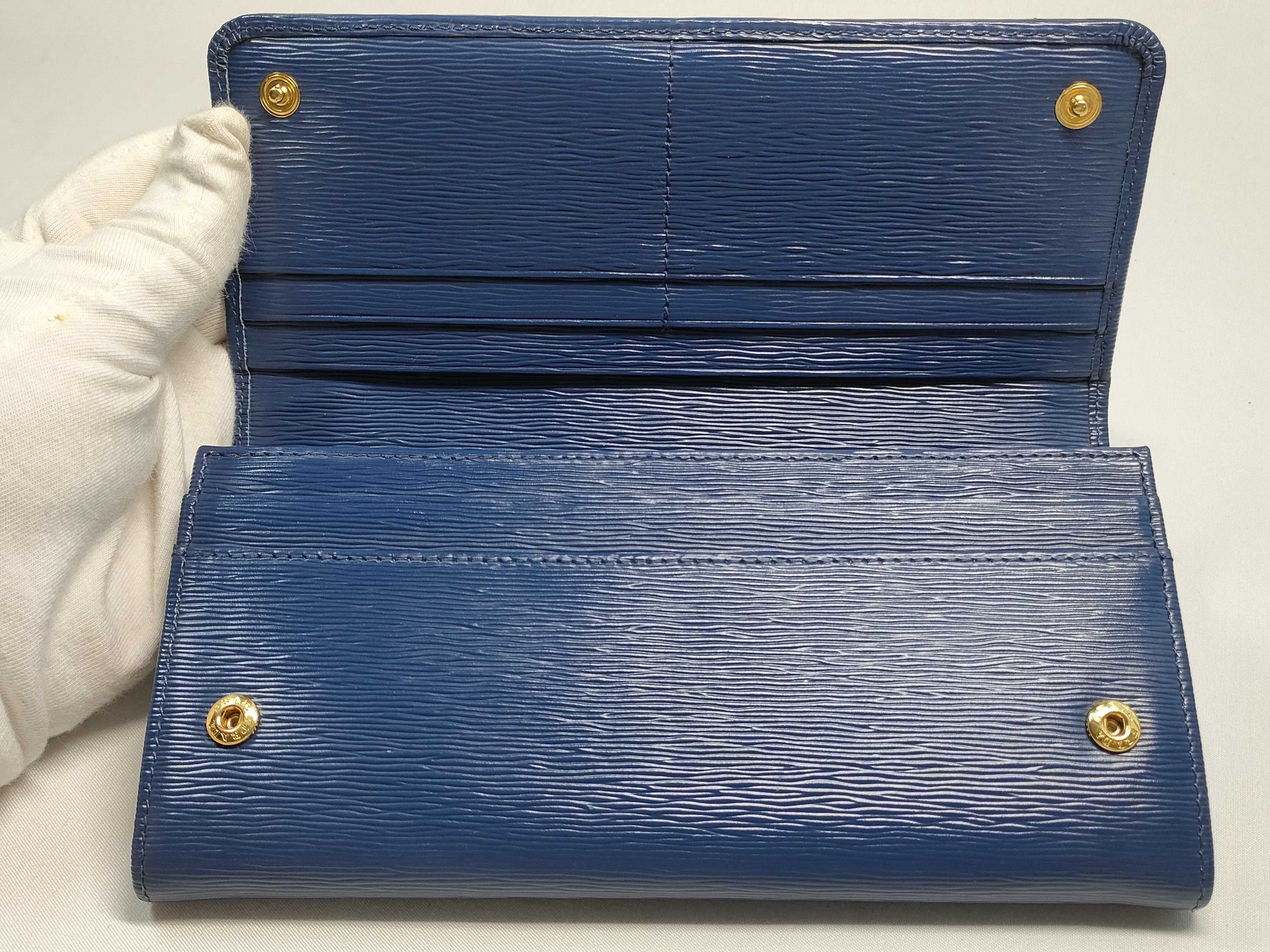 Blue Saffiano Gold Lettering Logo Long Wallet 1MH132 Wallet — view 7