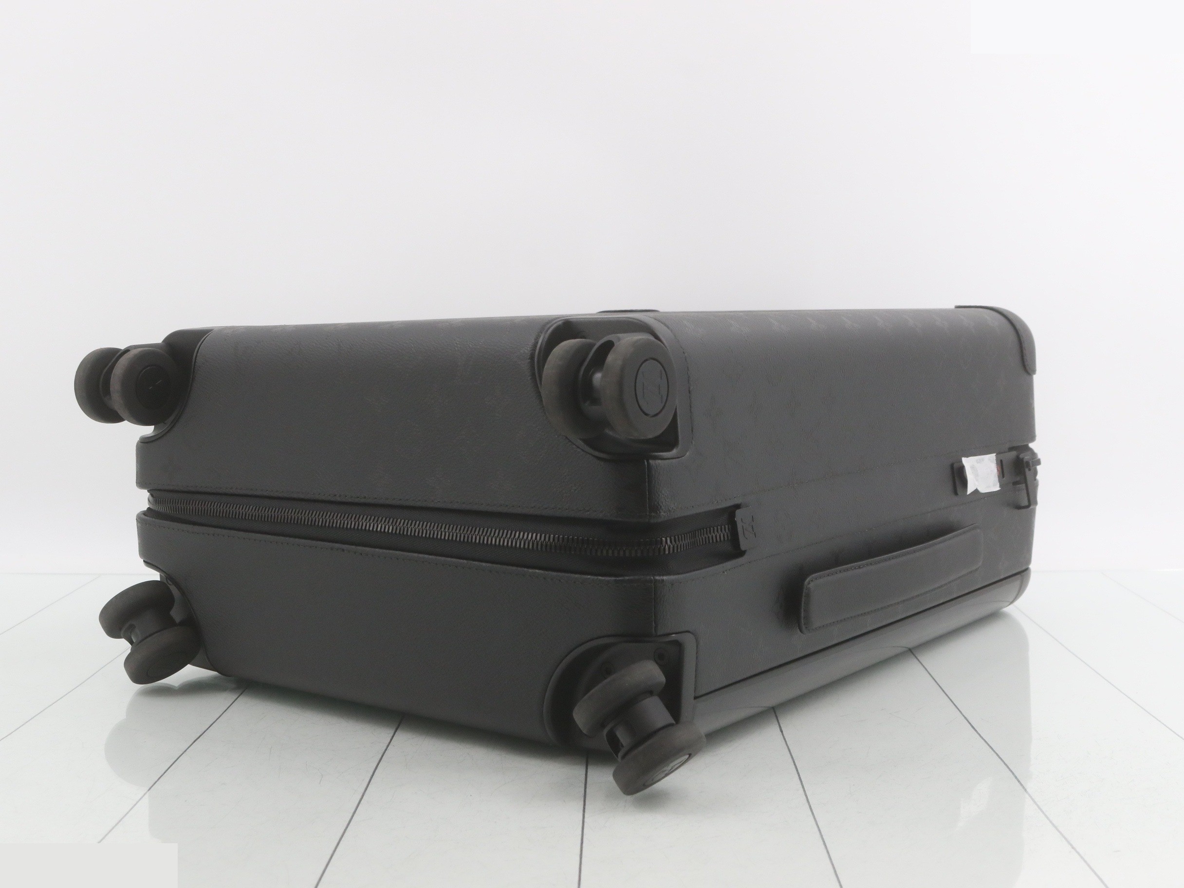 Monogram Midnight Horizon 55 — view 6
