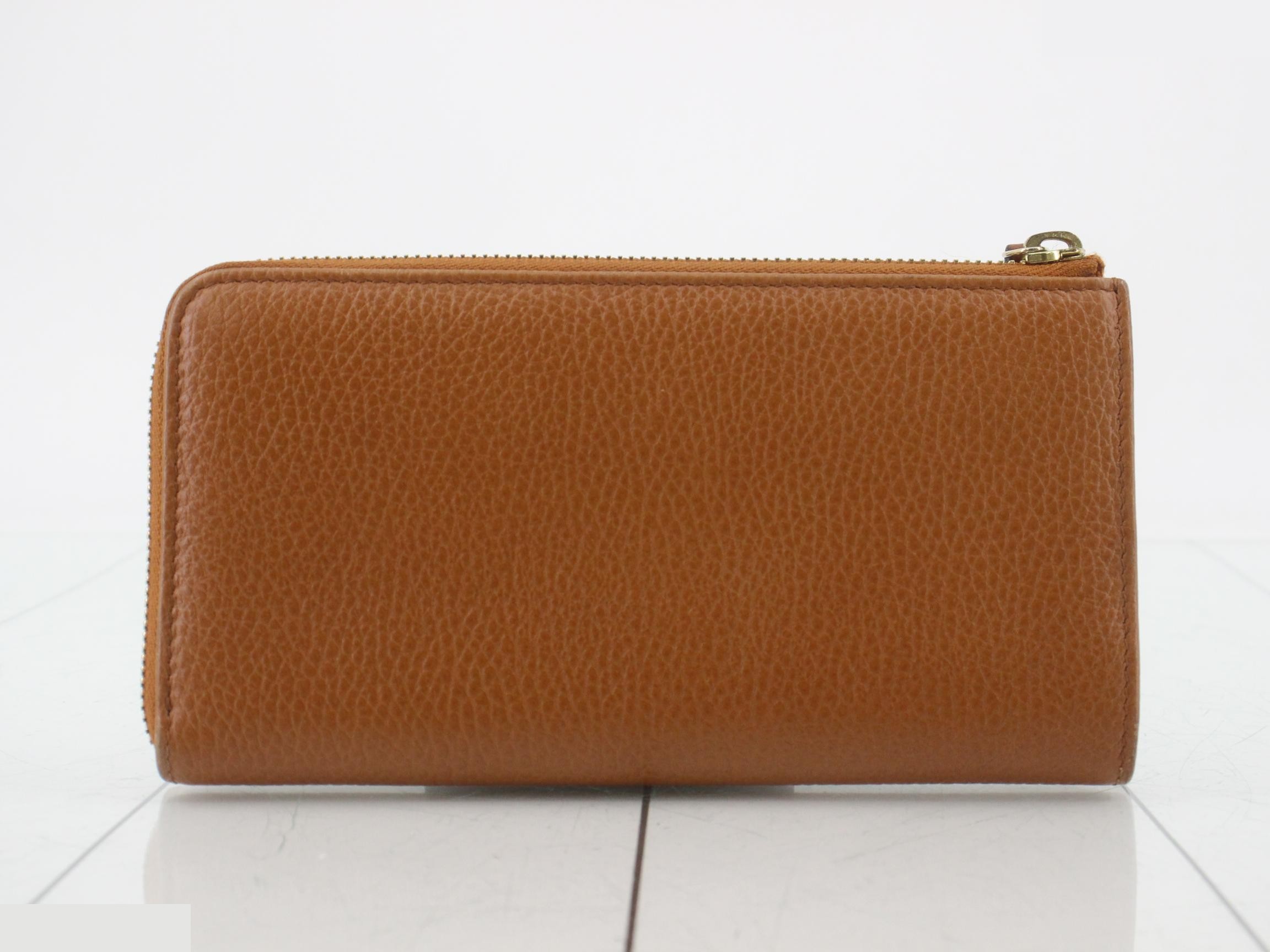 leather — view 2