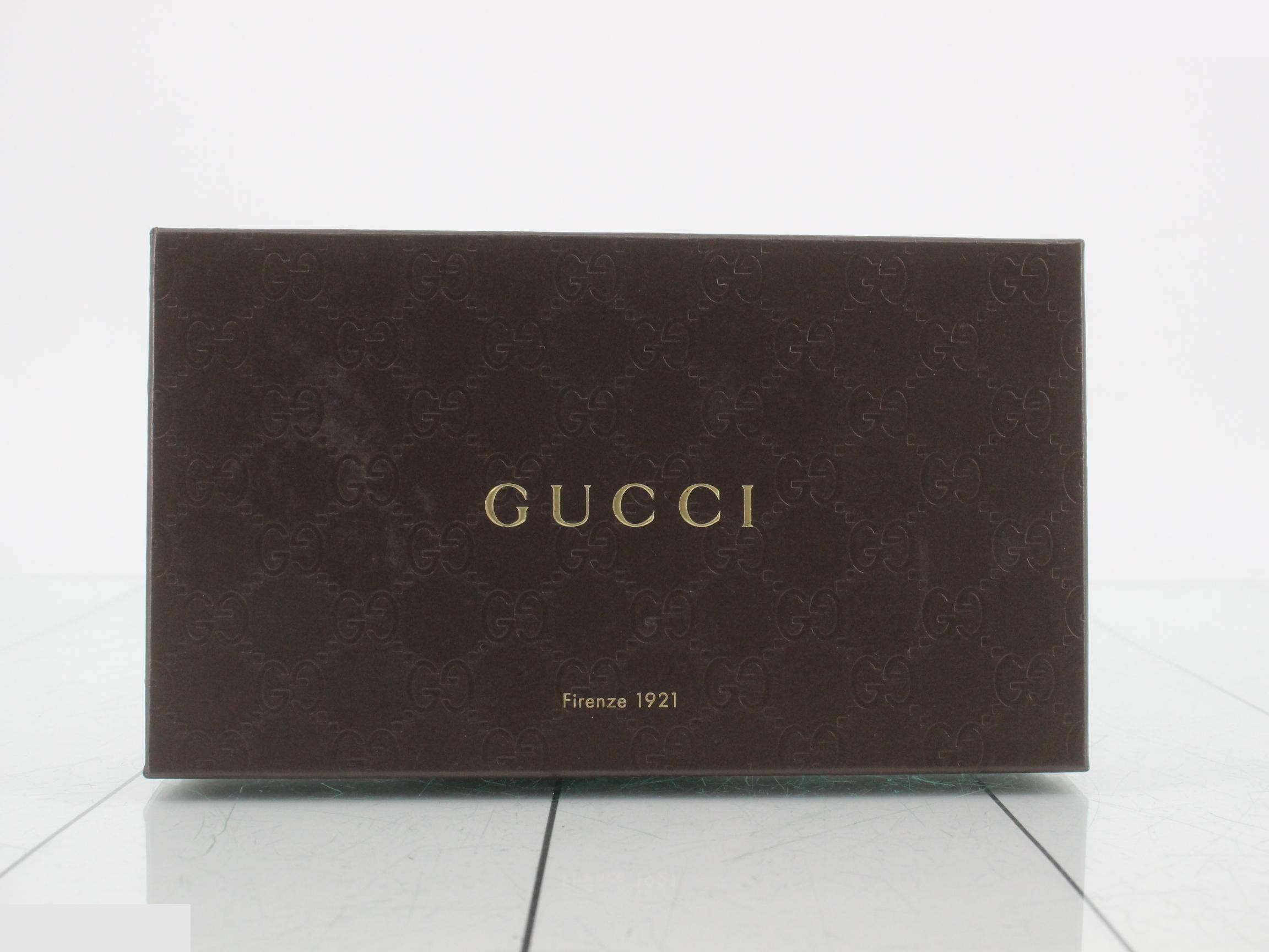 leather — view 5