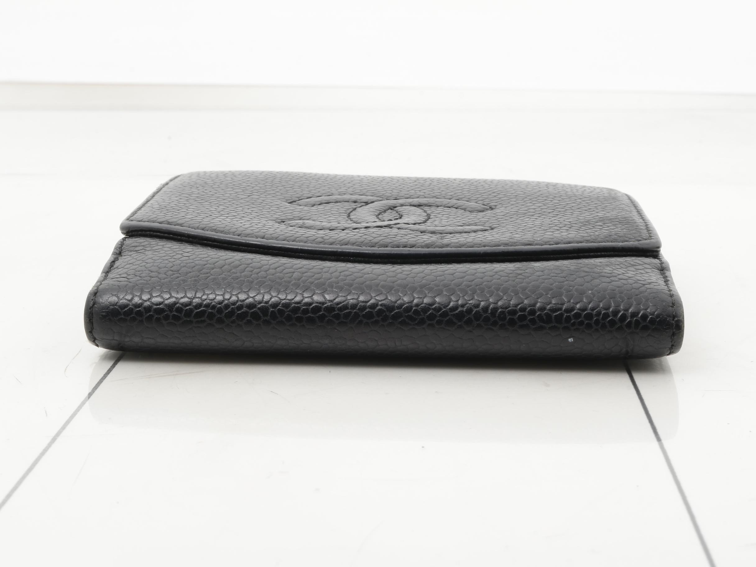 Caviar Skin Folding Wallet — view 3