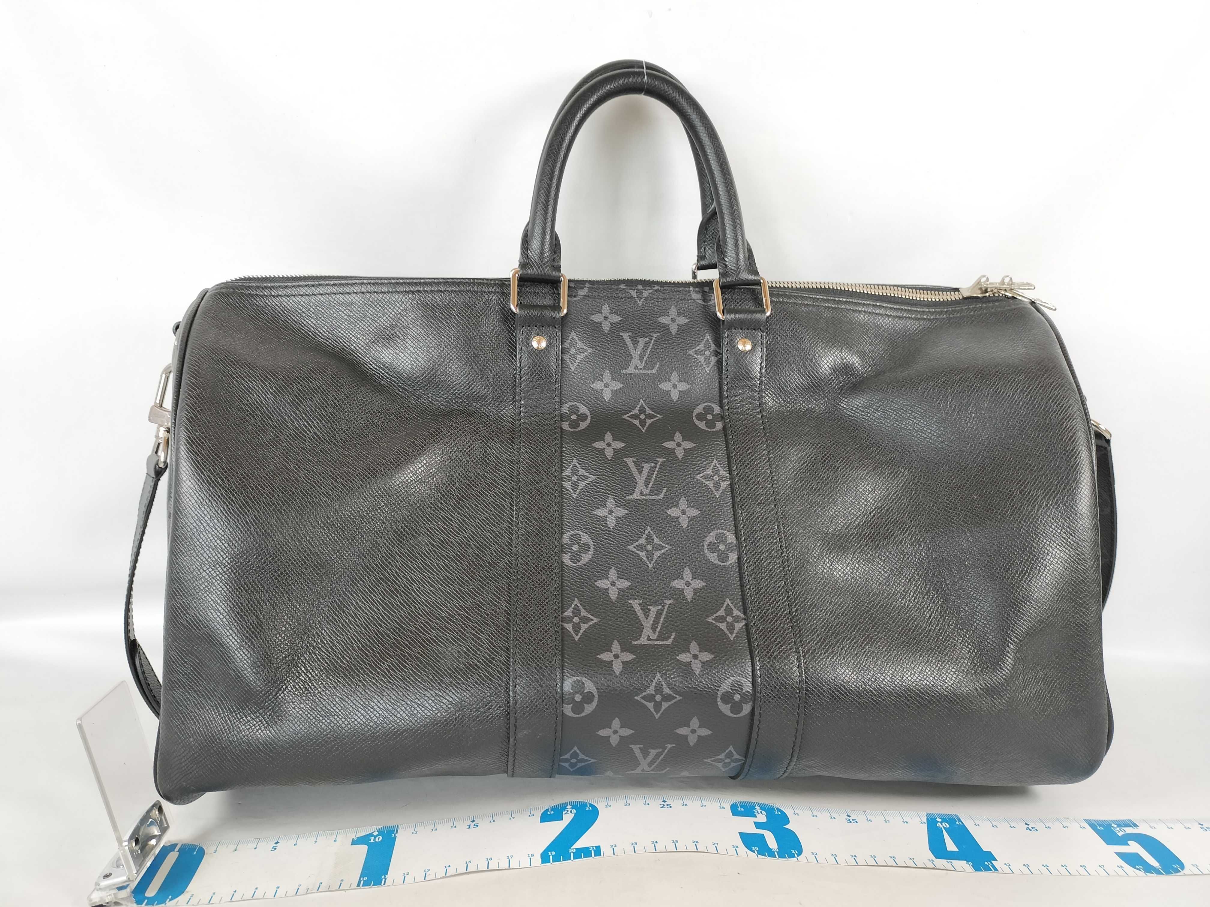 LOUISVUITTON Taigarama Boston Bag M53763 Black Boston Bag — view 2