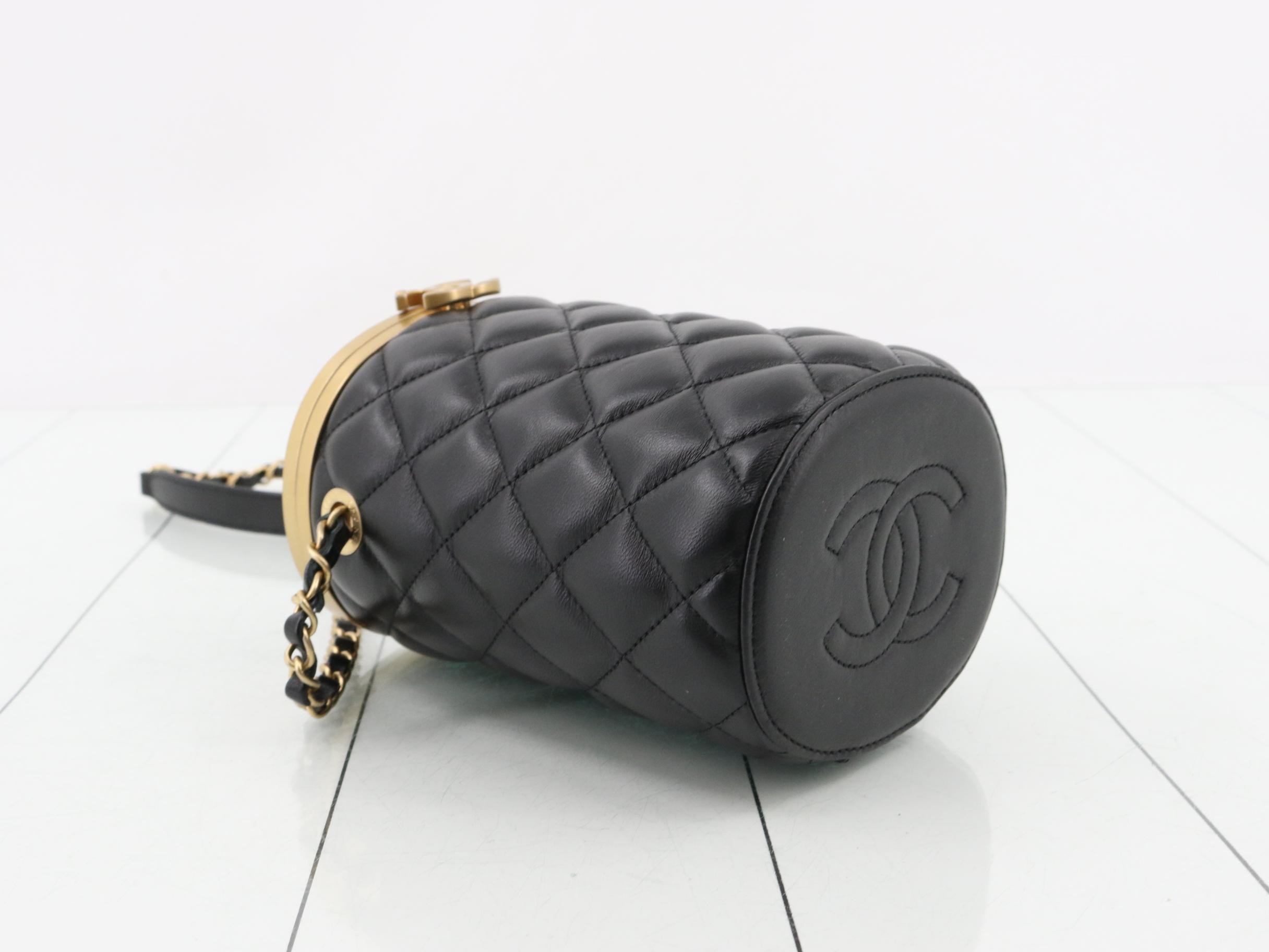 Matelassé Lambskin Coco Mark Chain Shoulder Bag — view 5