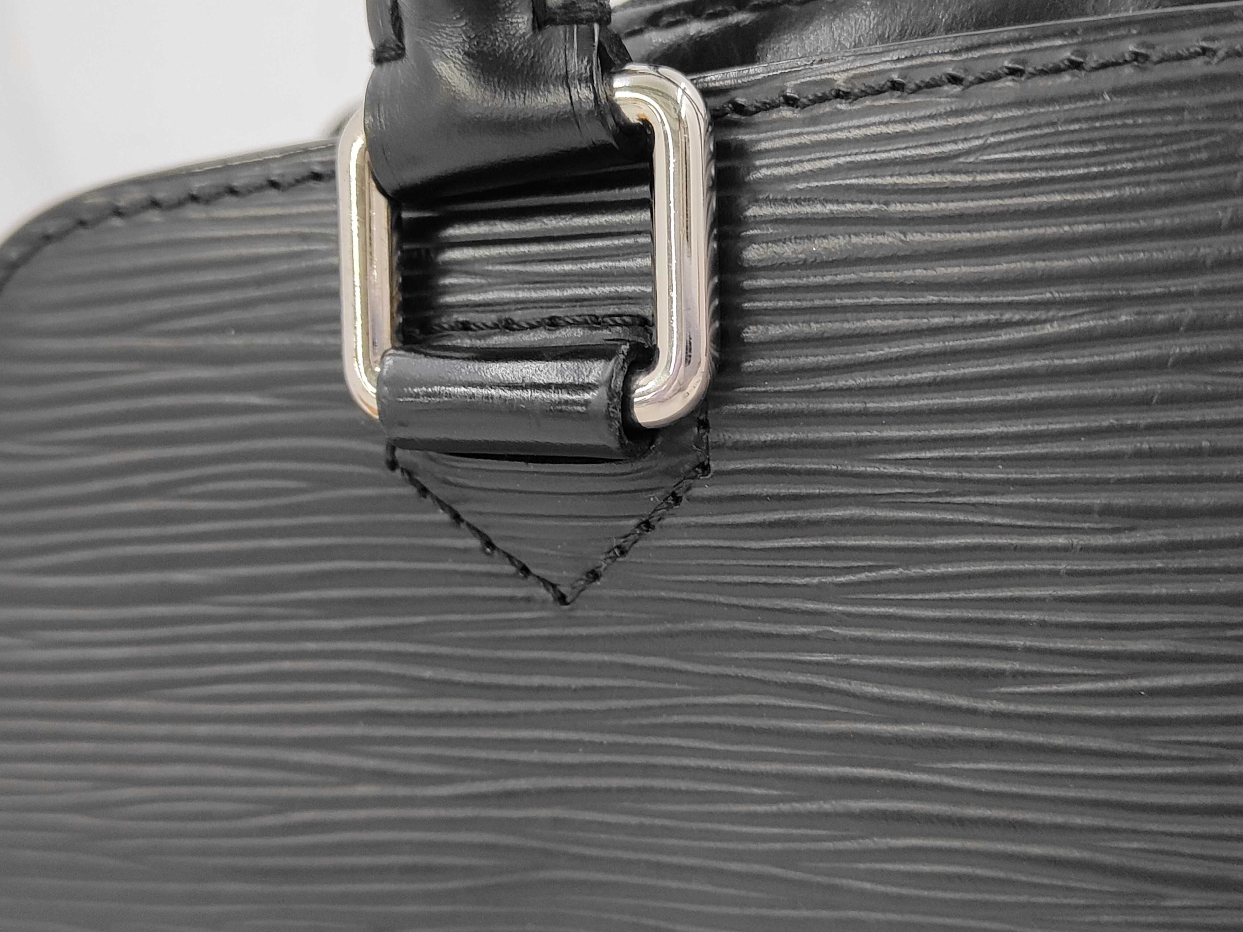 M52772 Pont Neuf Epi Handbag Black Handbag — view 3