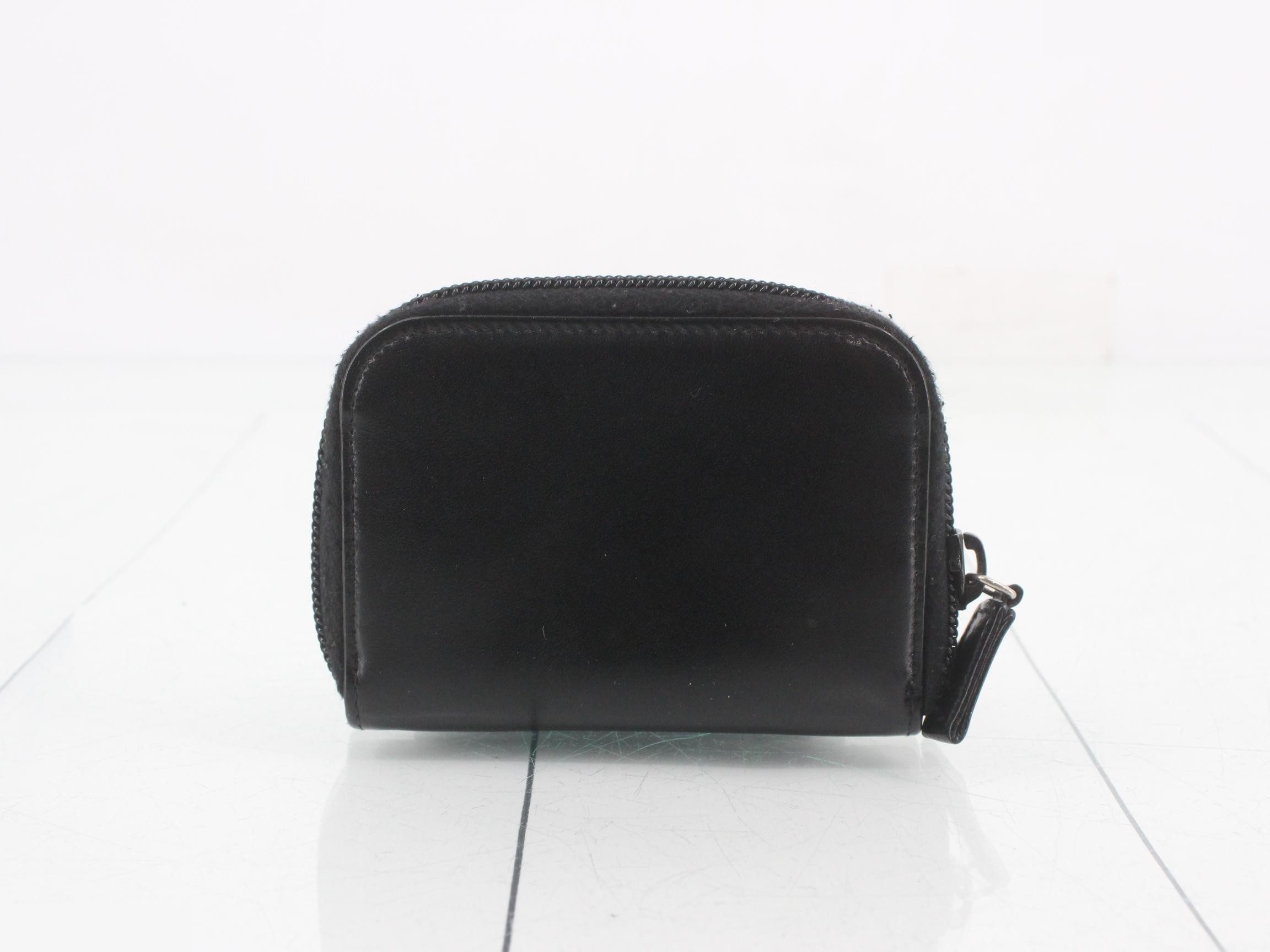 coin case — view 2