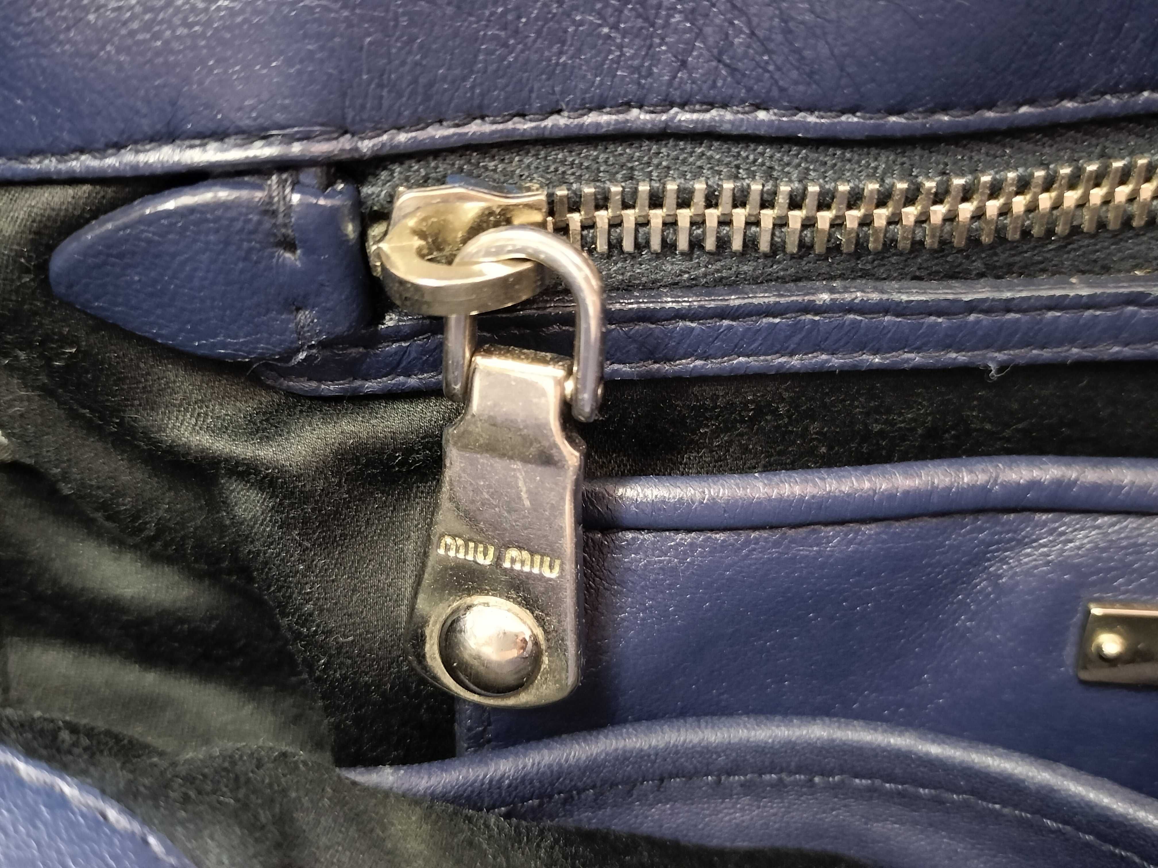 Chain Bag, Blue Handbag — view 11