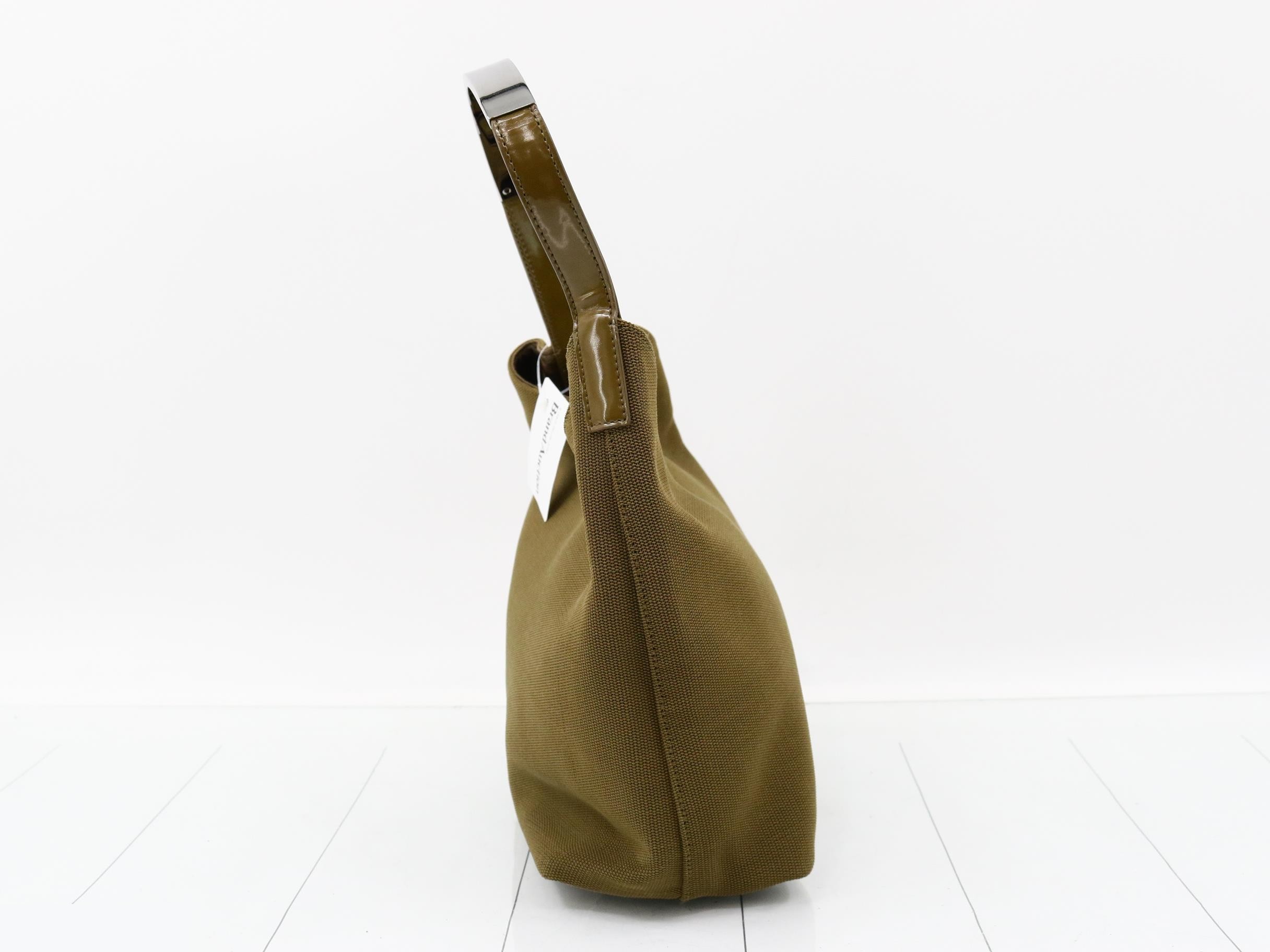 shoulder bag — view 3