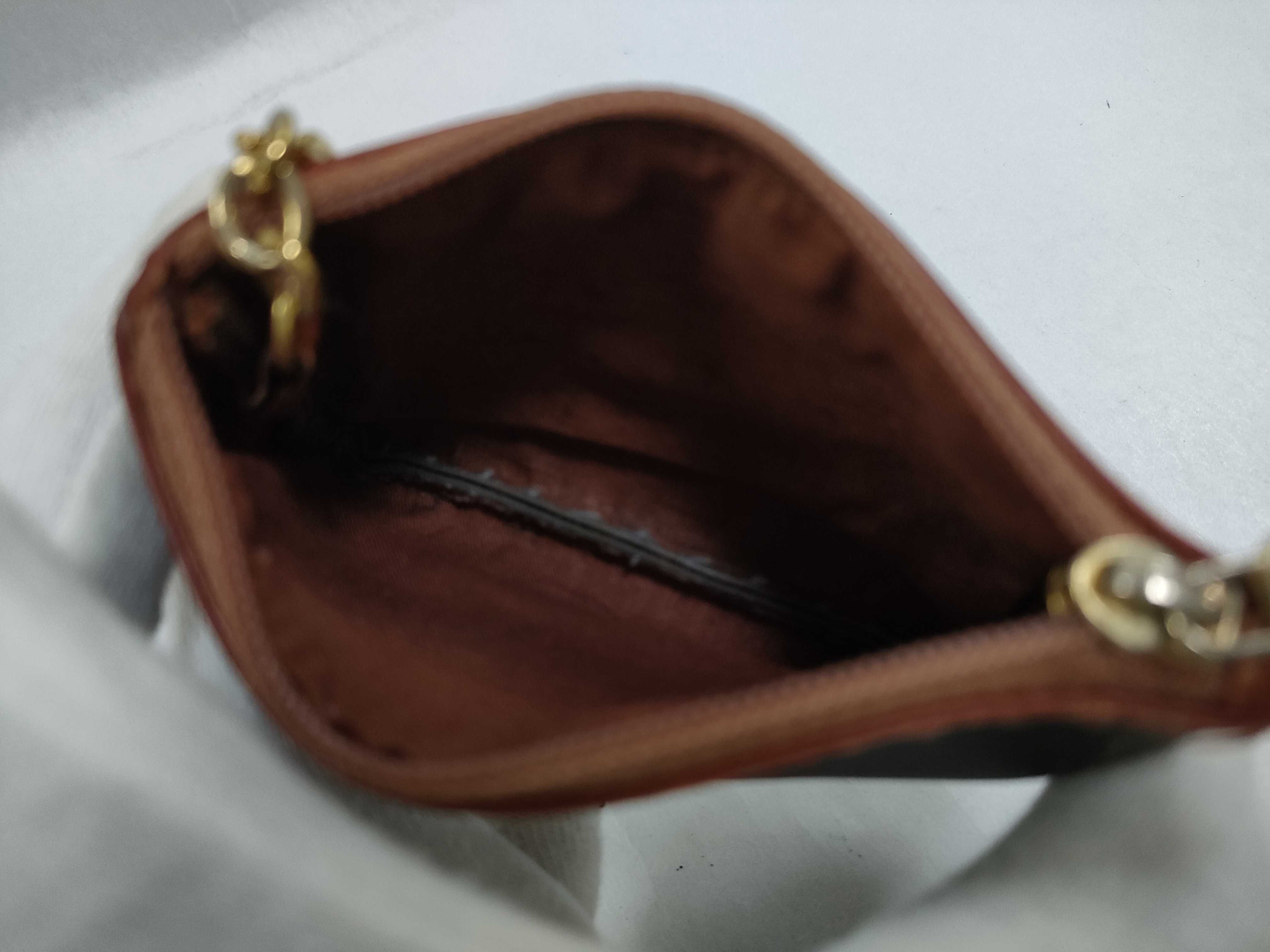 coin case — view 7