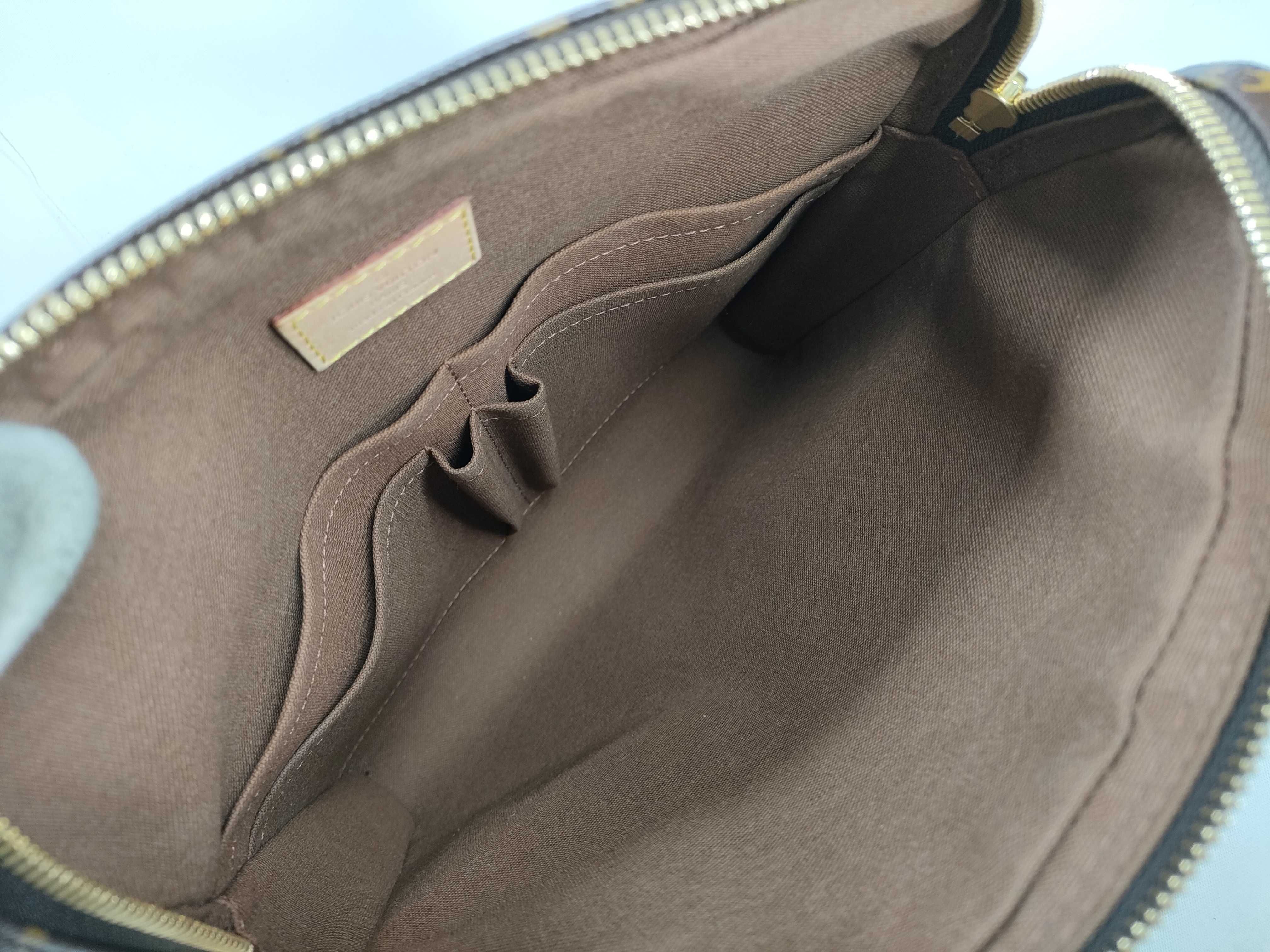 Monogram Louis Vuitton Monogram Trotta Beaucoup M97037 Shoulder Bag — view 9