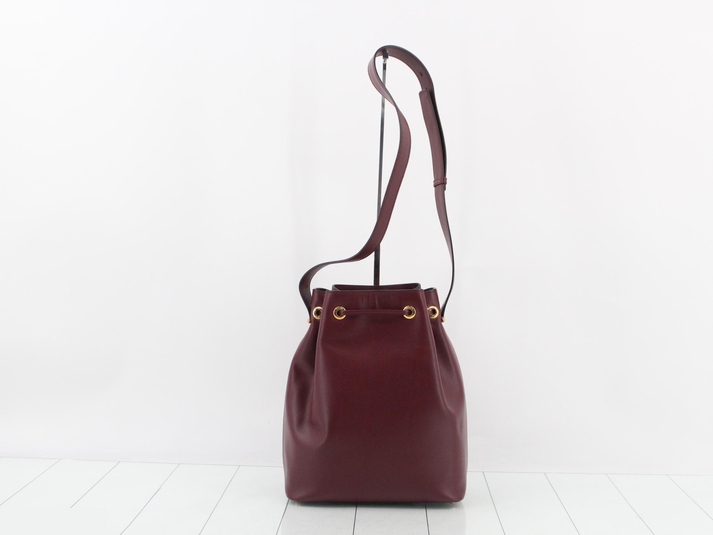 Must Line (Bag) - Shoulder Bag — view 2