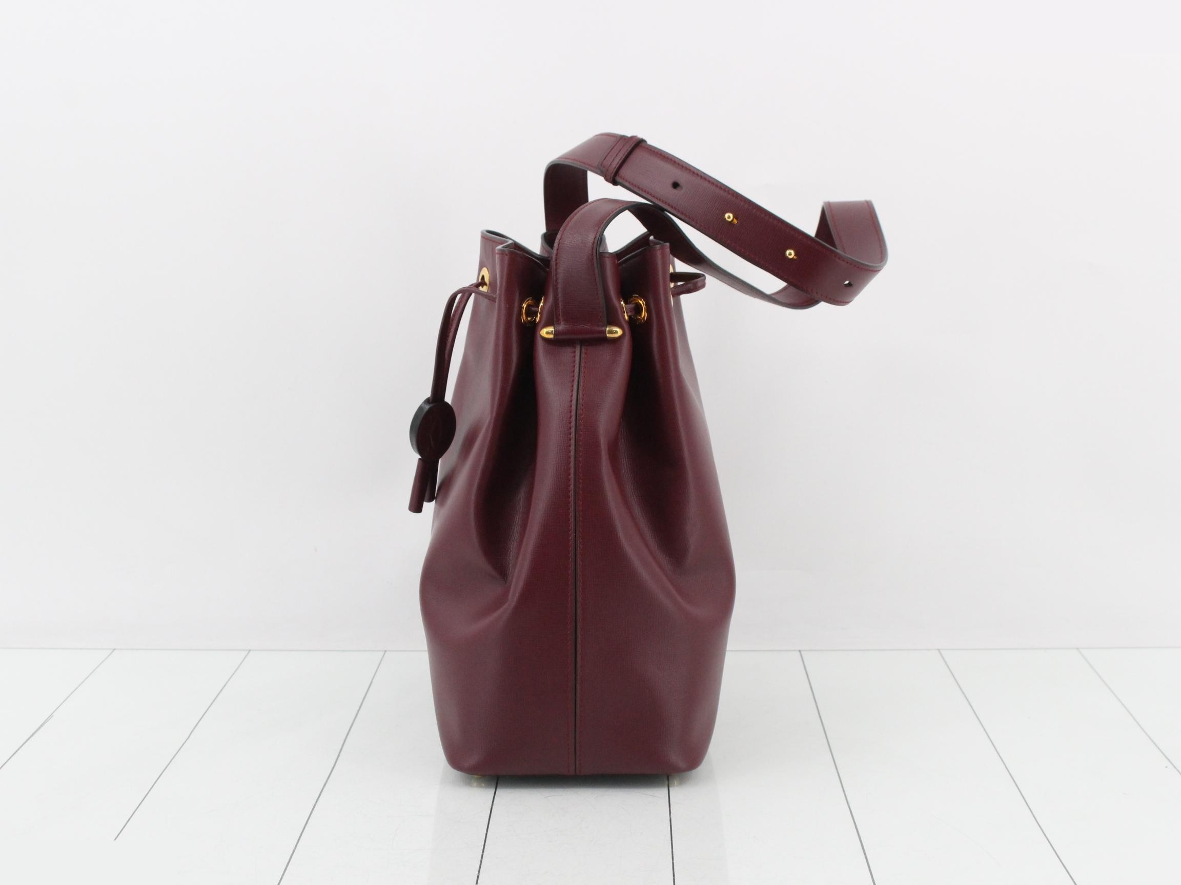 Must Line (Bag) - Shoulder Bag — view 3
