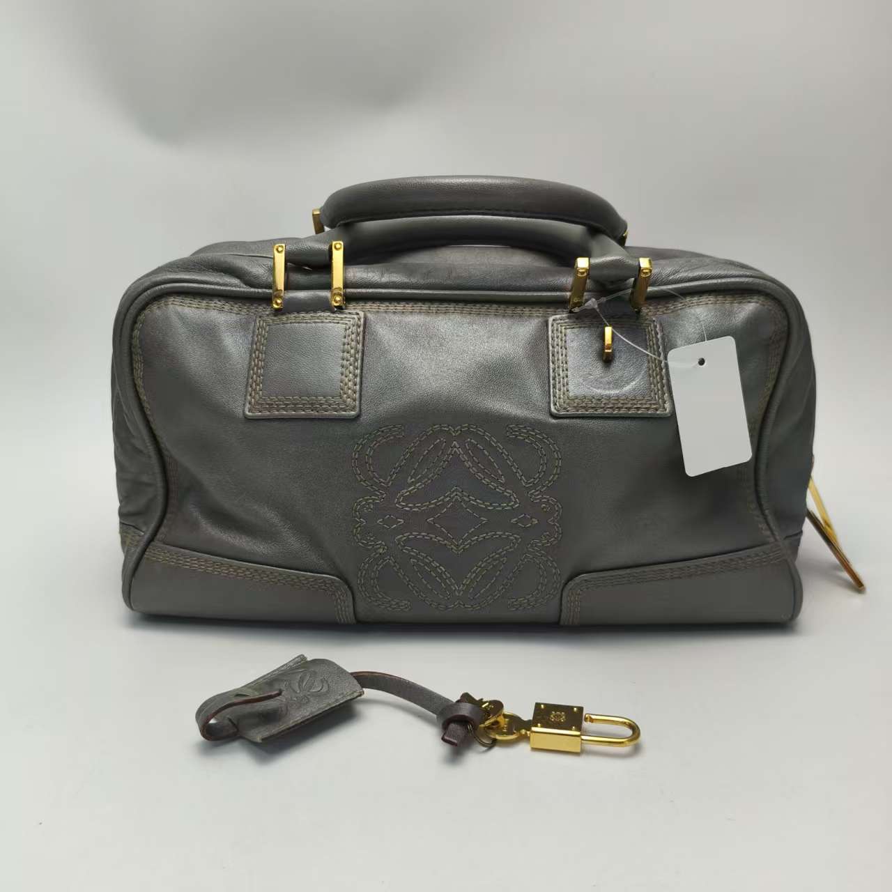 【*Shipped from: China*】LOEWE Leather Handbag — view 2