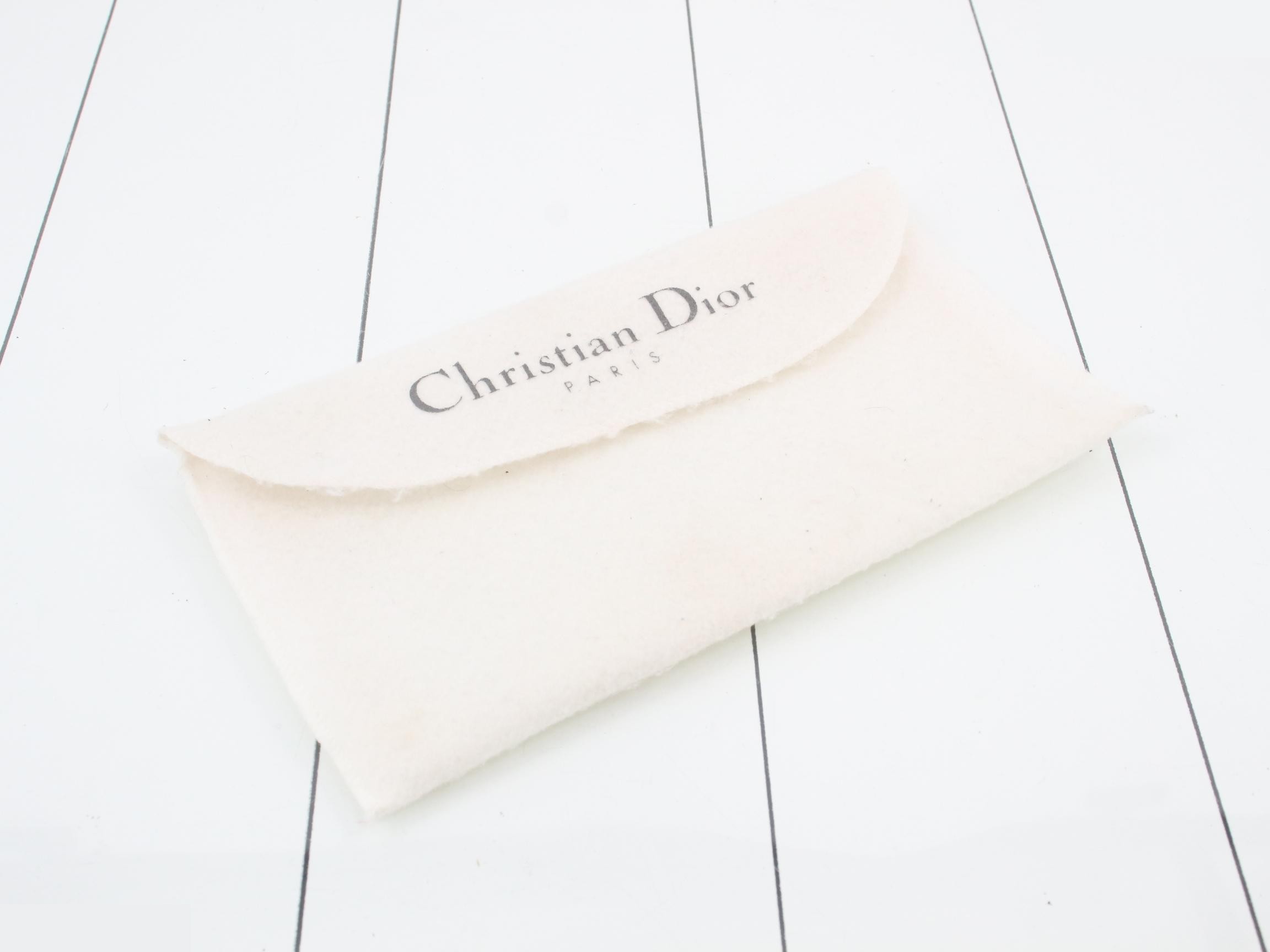 Other lines: Bags and Wallets — view 5