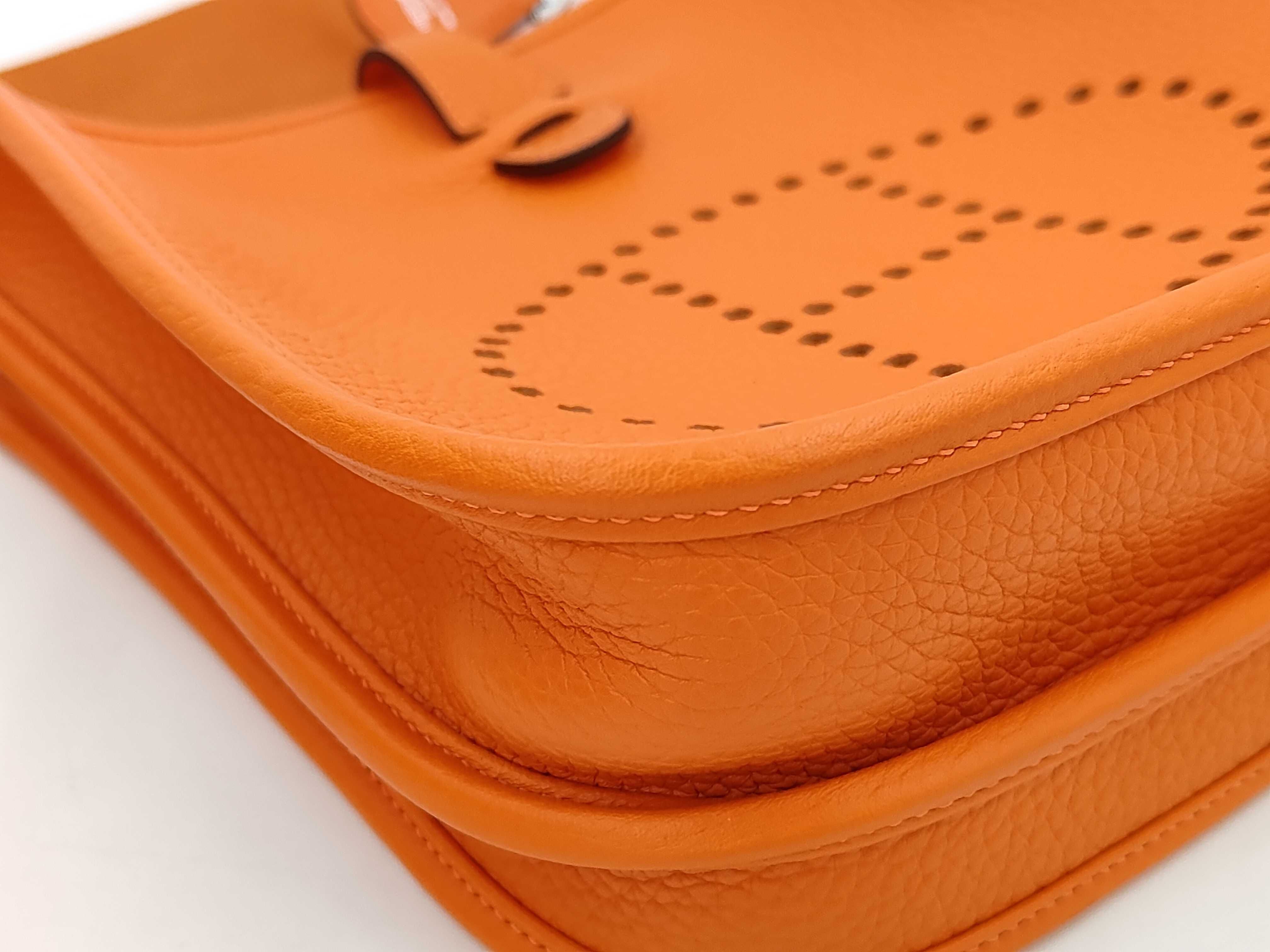 Evelyne 23 Shoulder Bag — view 6