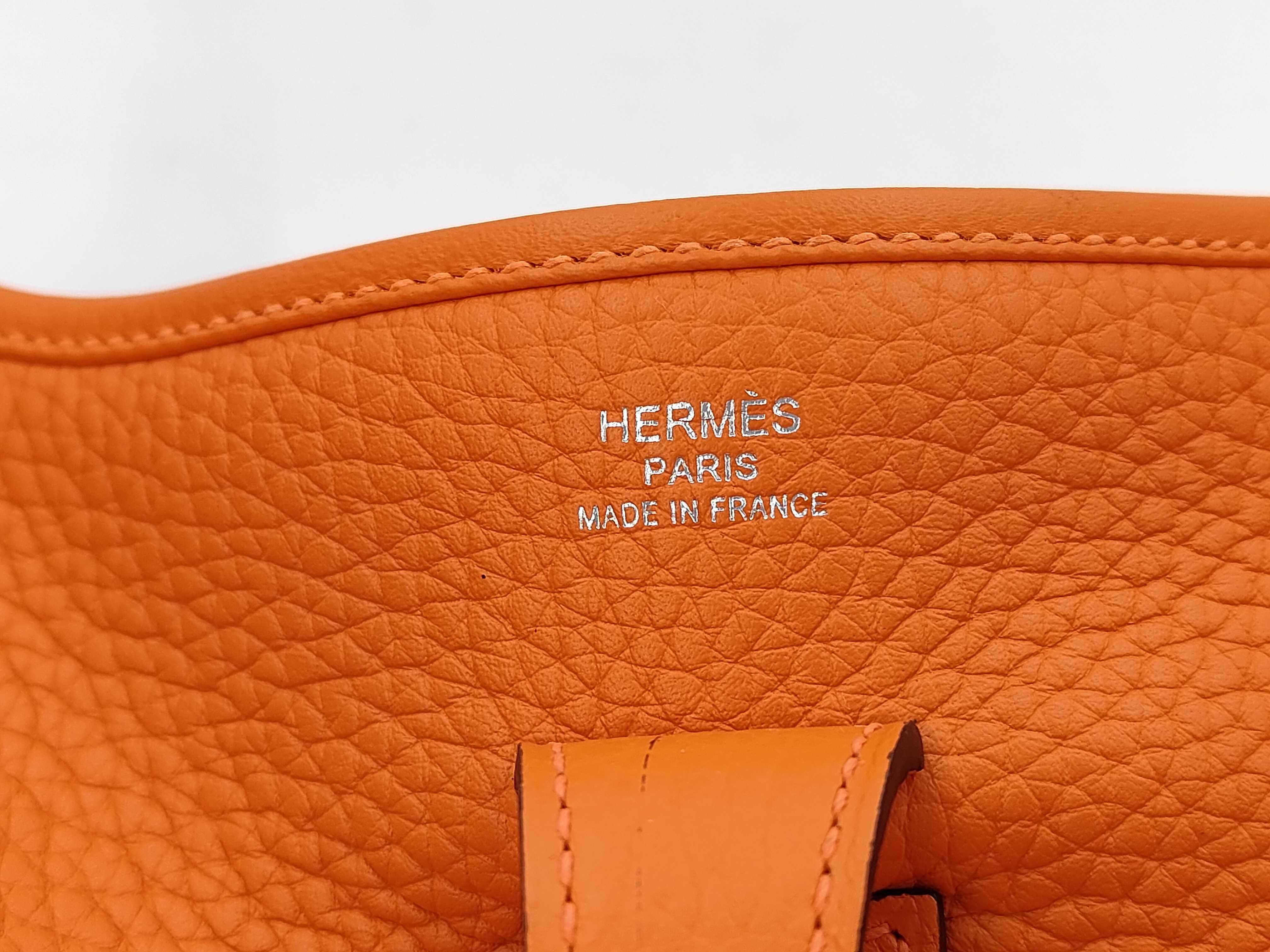Evelyne 23 Shoulder Bag — view 10