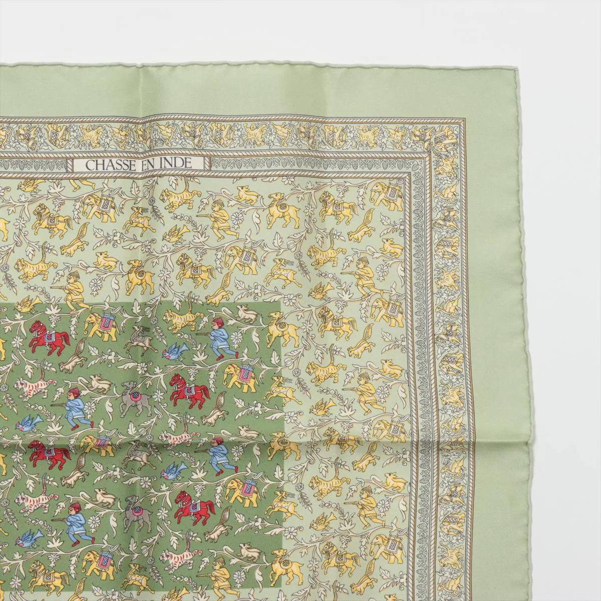 Carre 45 CHASSE EN INDE (Hunting in India) Silk Scarf, Green. Shows signs of wear, — view 3