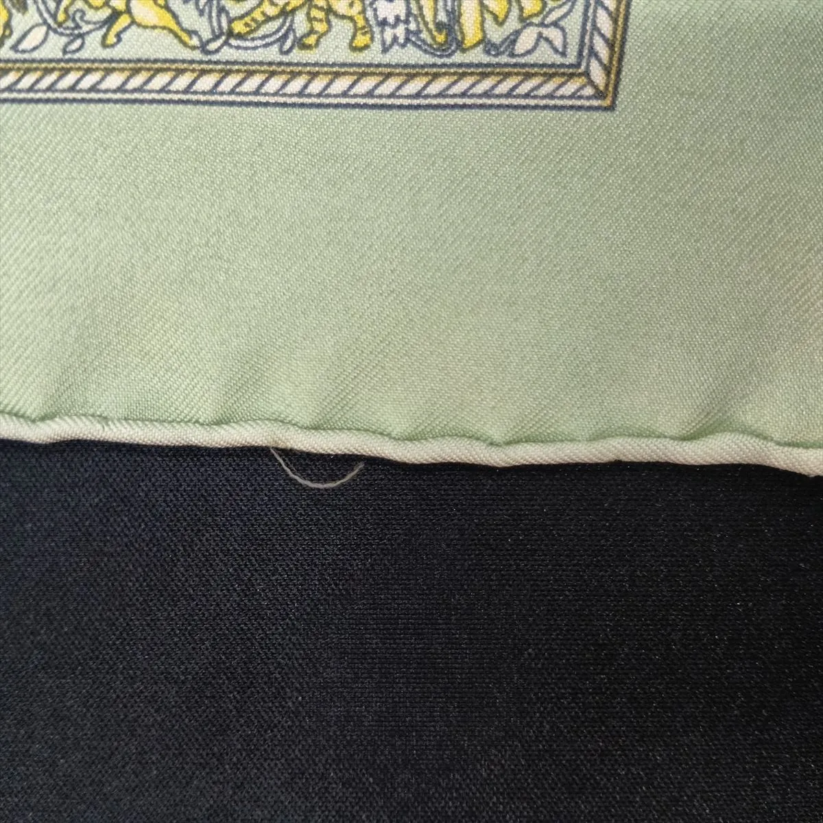 Carre 45 CHASSE EN INDE (Hunting in India) Silk Scarf, Green. Shows signs of wear, — view 8