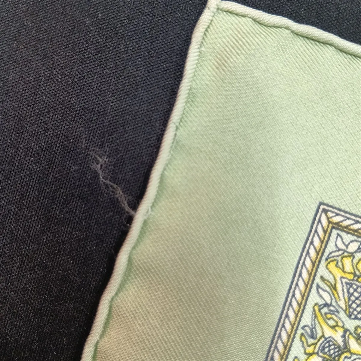 Carre 45 CHASSE EN INDE (Hunting in India) Silk Scarf, Green. Shows signs of wear, — view 9