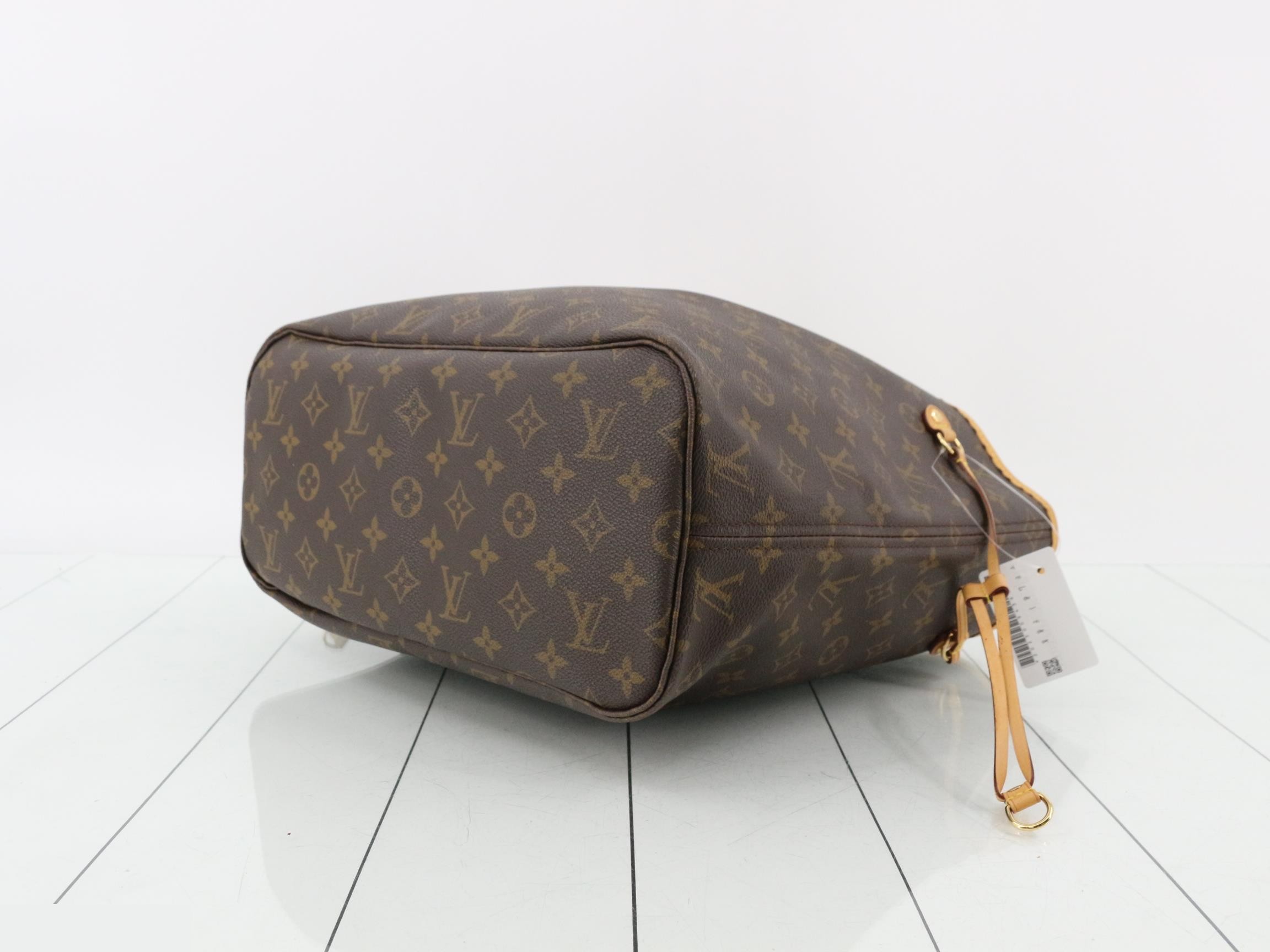 Neverfull MM Tote Bag, Brown — view 6