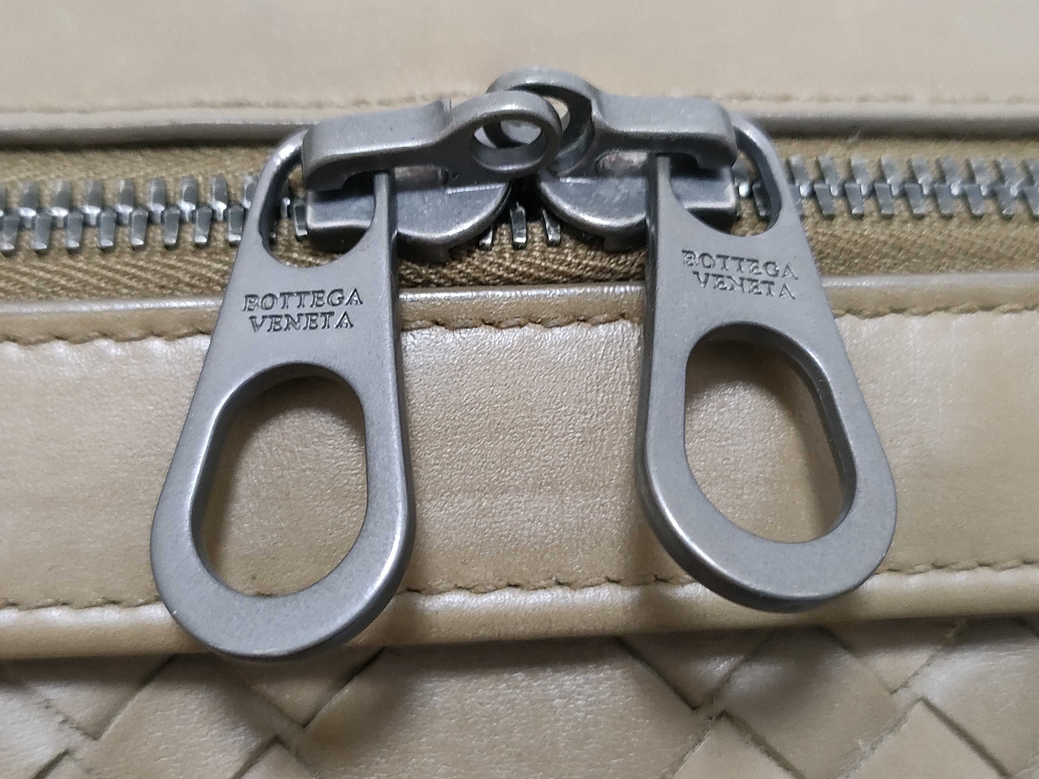 Intrecciato Bottega Veneta Boston Intrecciato Boston Bag — view 14