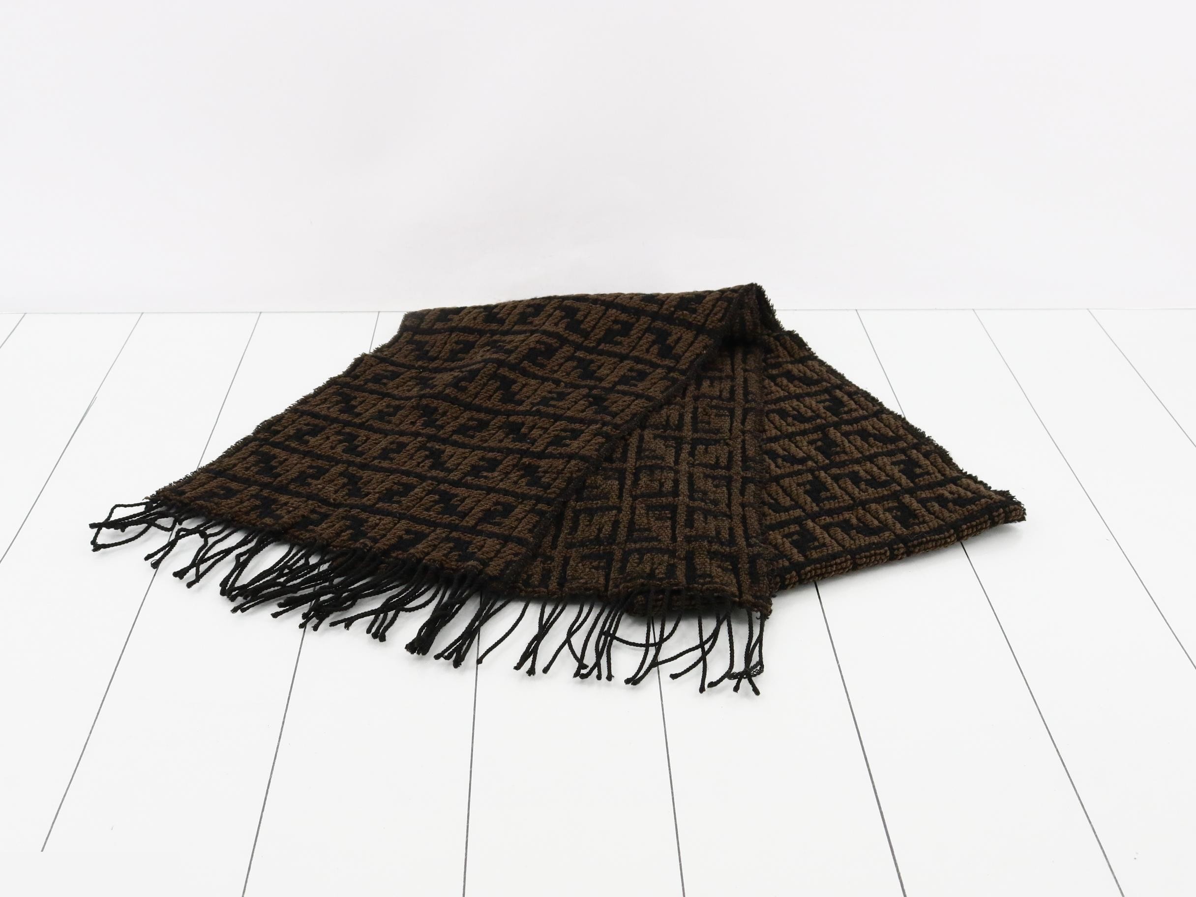 Zucca Scarf, Beige — view 2