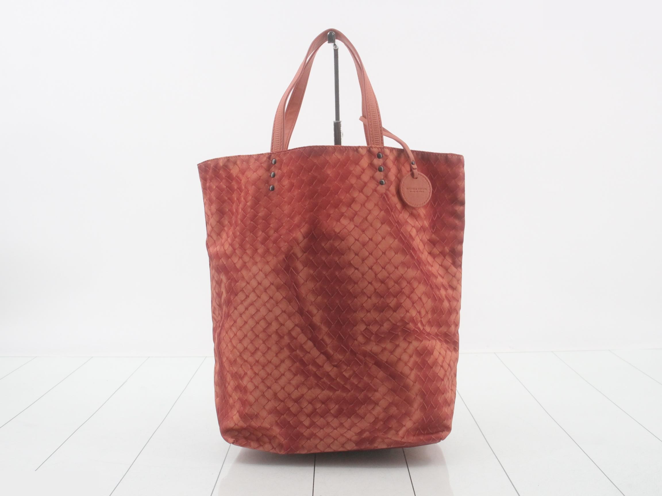 Intreccio Illusion Tote Bag