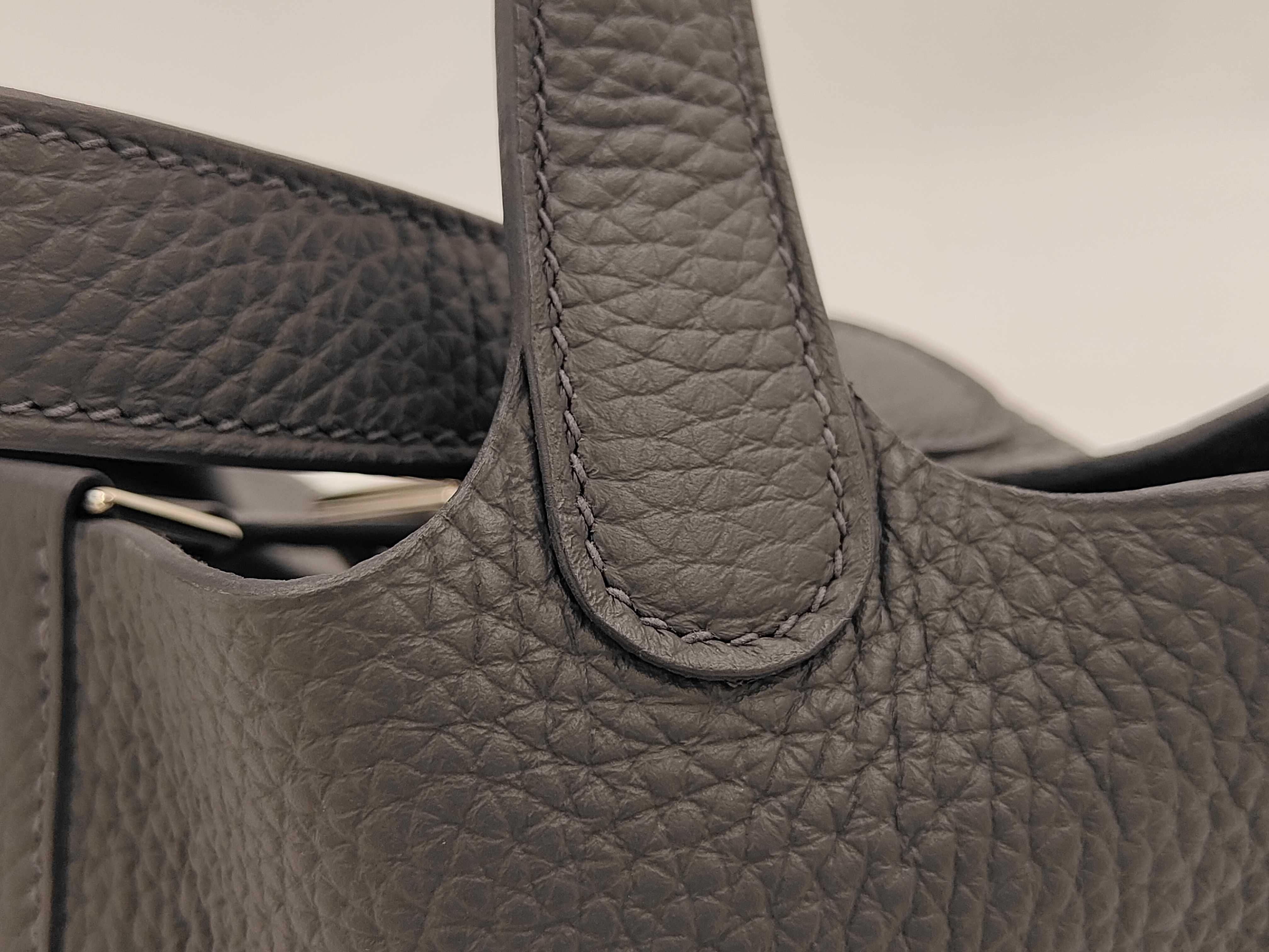 Picotin Lock 18 Gray Handbag — view 5