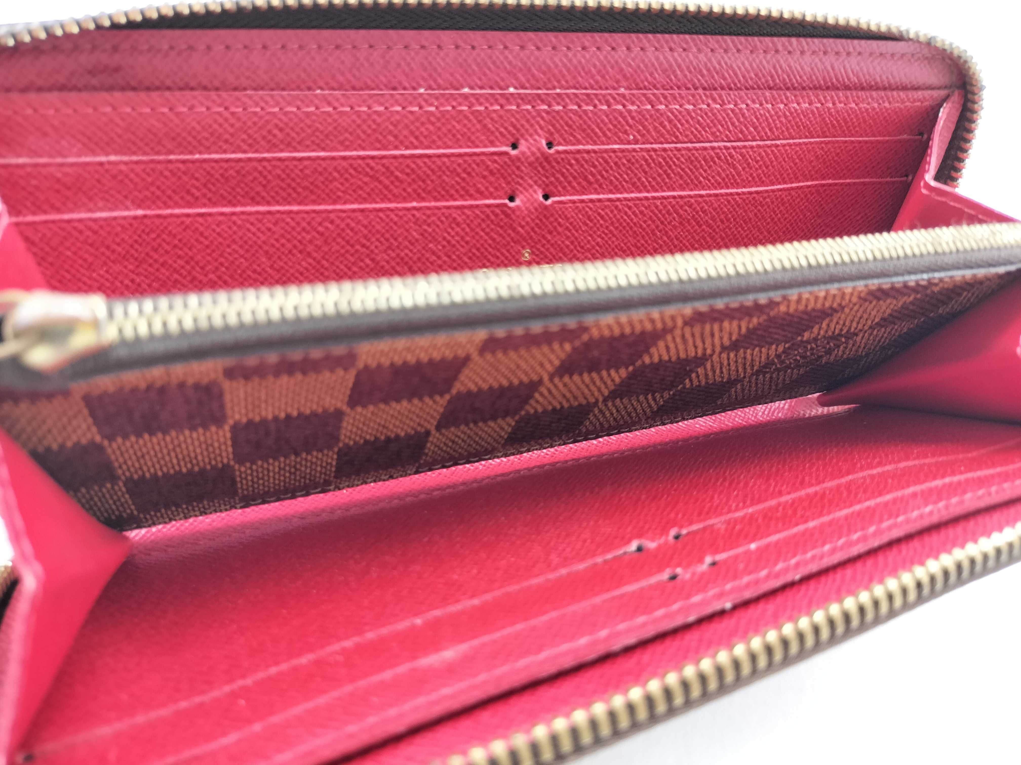 Damier Portefeuille Clemence Wallet — view 9