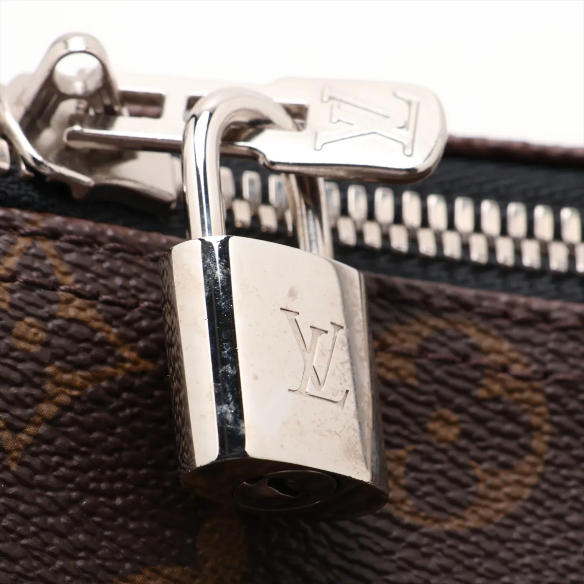 Monogram Macassar Keepall Bandoulière 45 M56711 DU4100 Brown x Black with initials — view 9