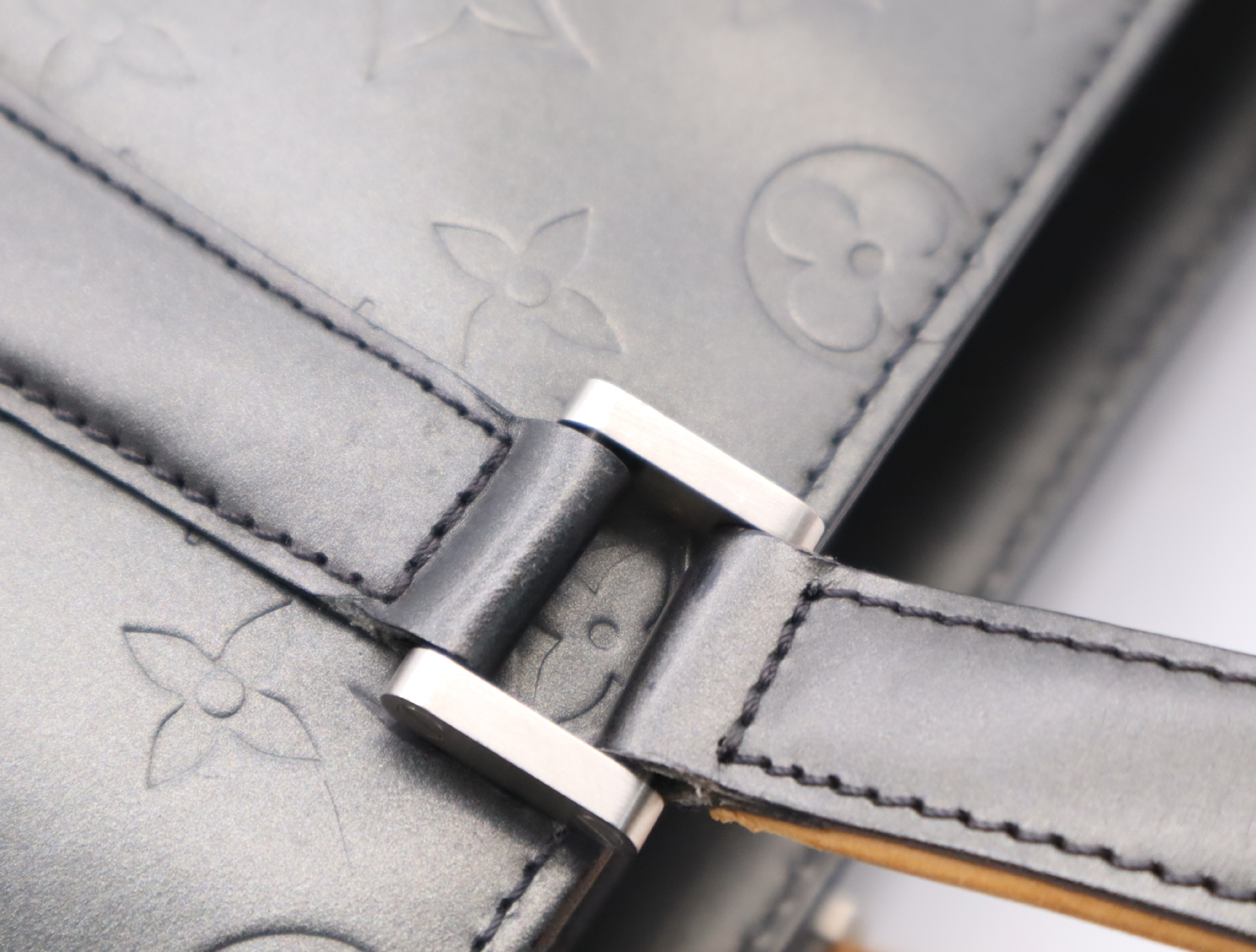 M55112 Monogram Matte Stockton Noir Shoulder Bag — view 9