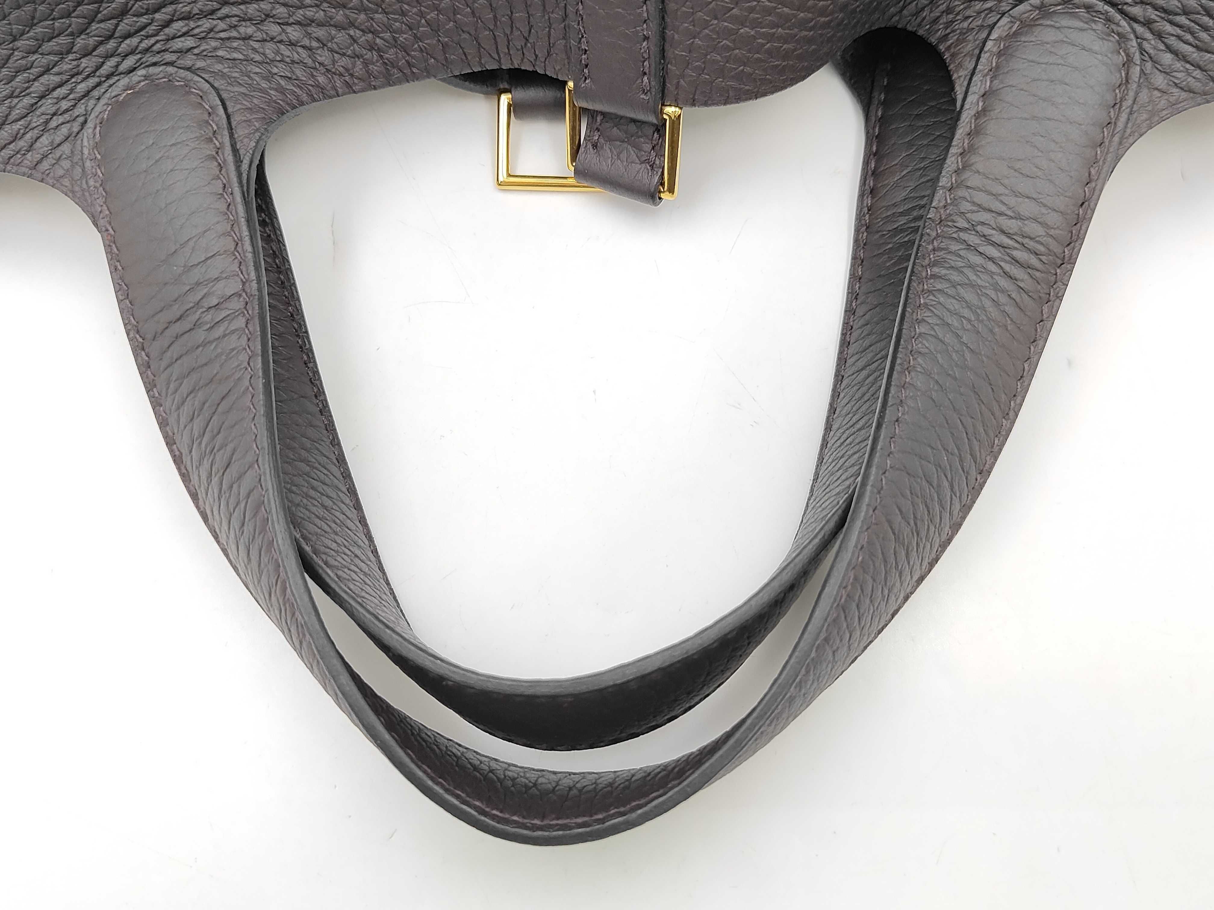 Picotin Lock PM handbag, Taurillon leather, dark brown, gold hardware, W stamp. — view 3