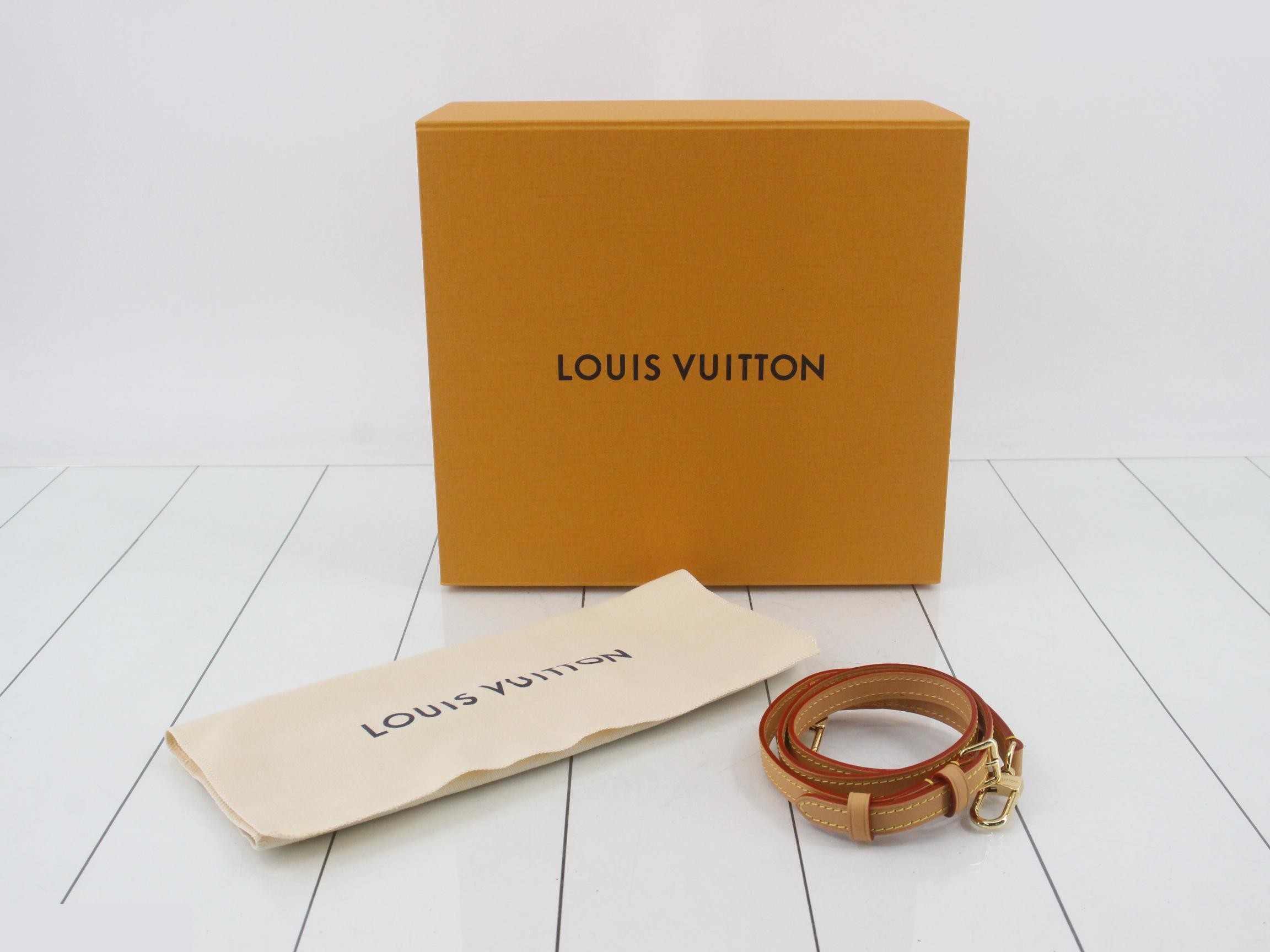 Nano Alma, List Price ¥291,500, Unused — view 7