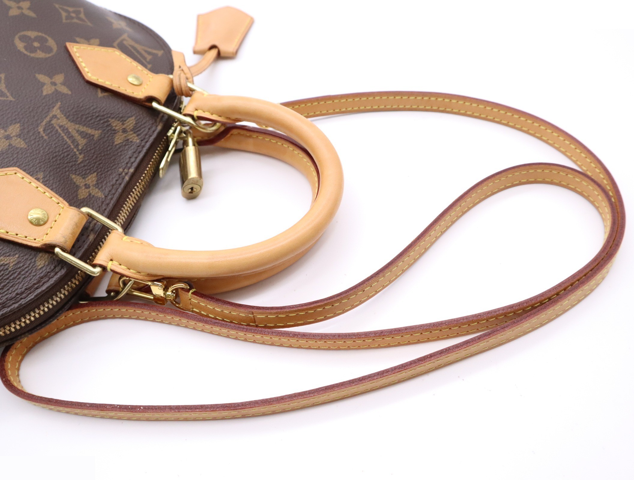 Alma BB (with padlock, 2 keys, clochette, and shoulder strap) — view 6