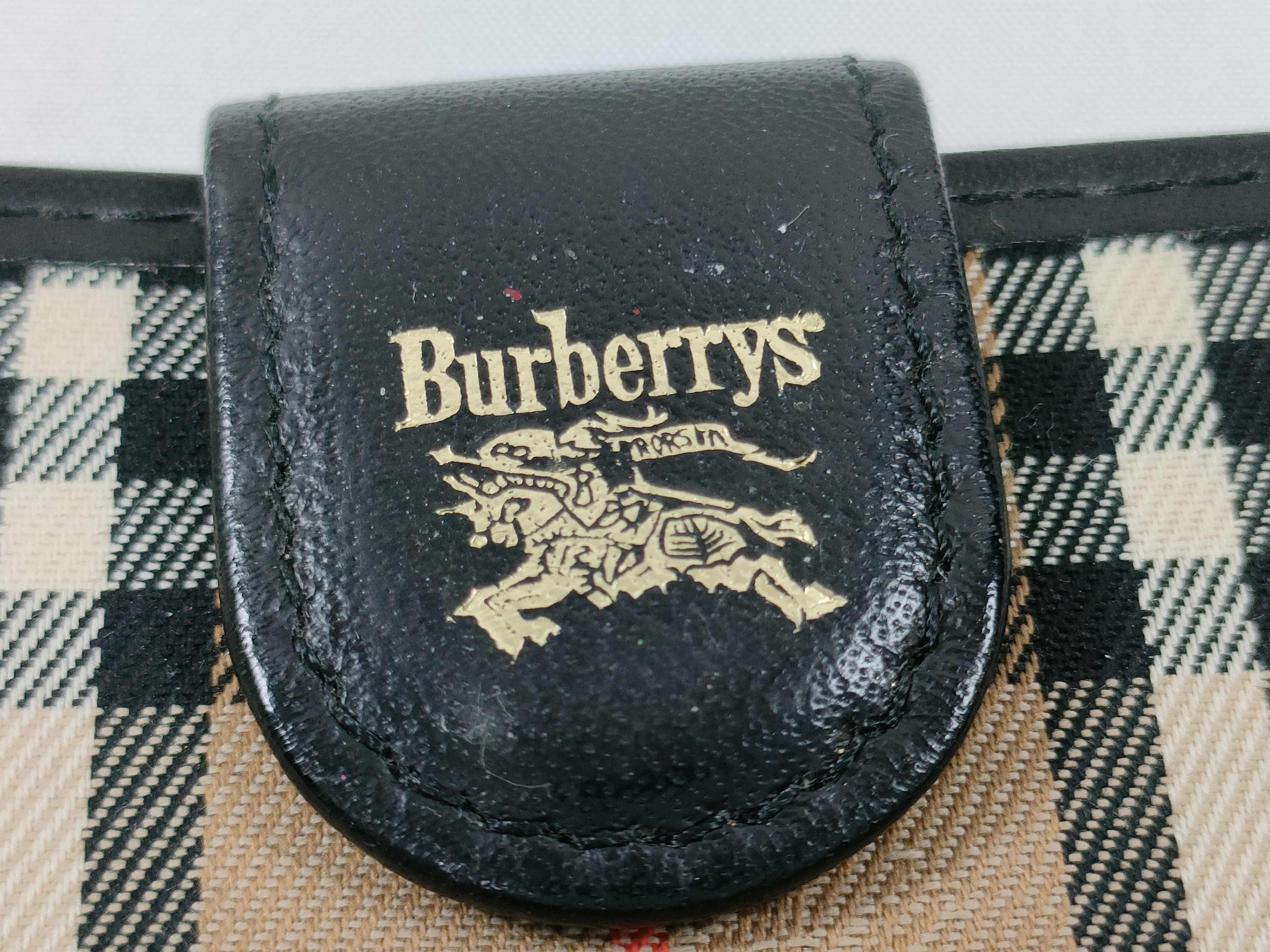 Novachek Key Case — view 7