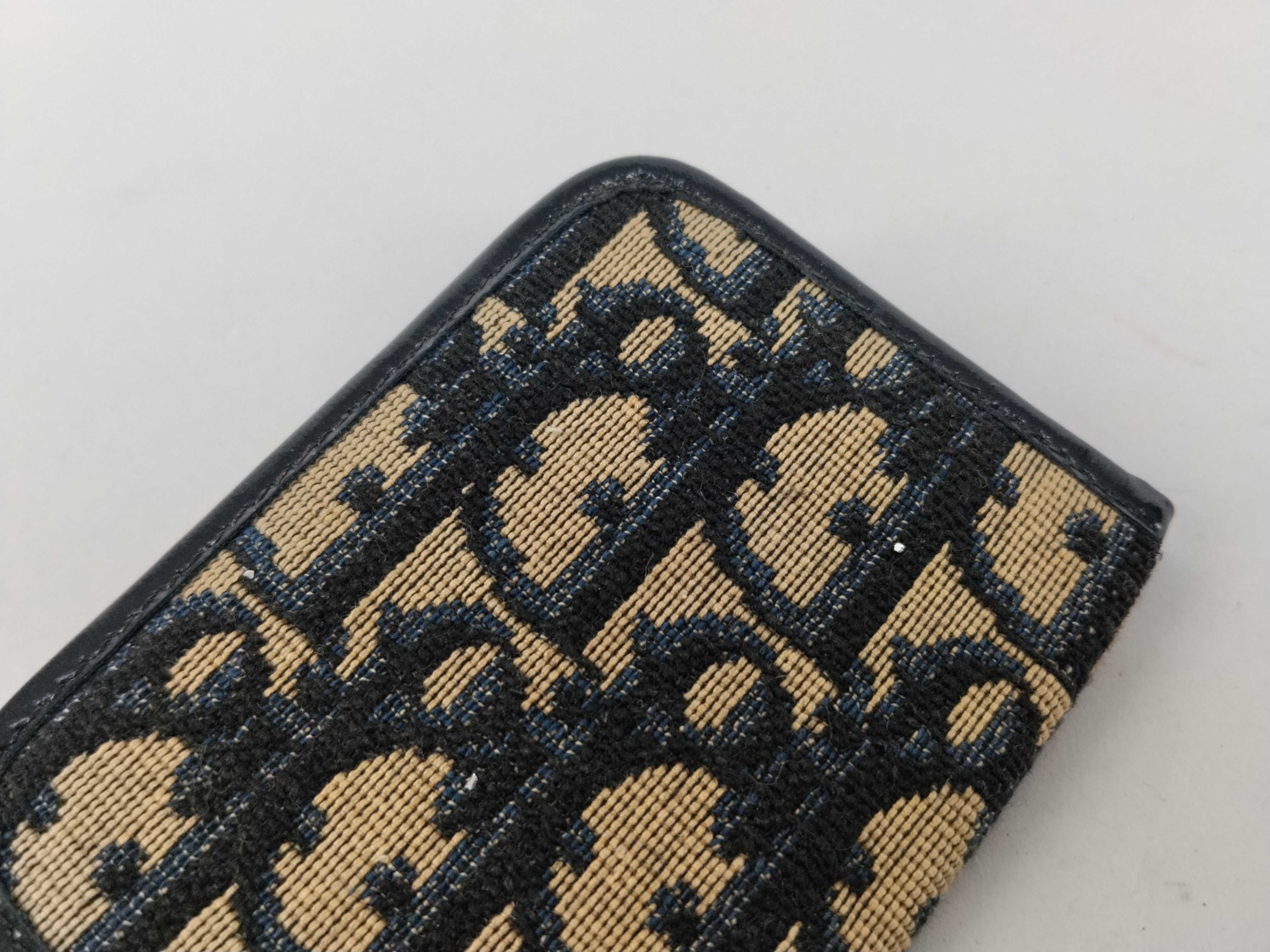 Trotter Vintage Card Case - Card Case — view 11