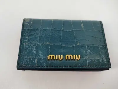 coin case, blue coin case