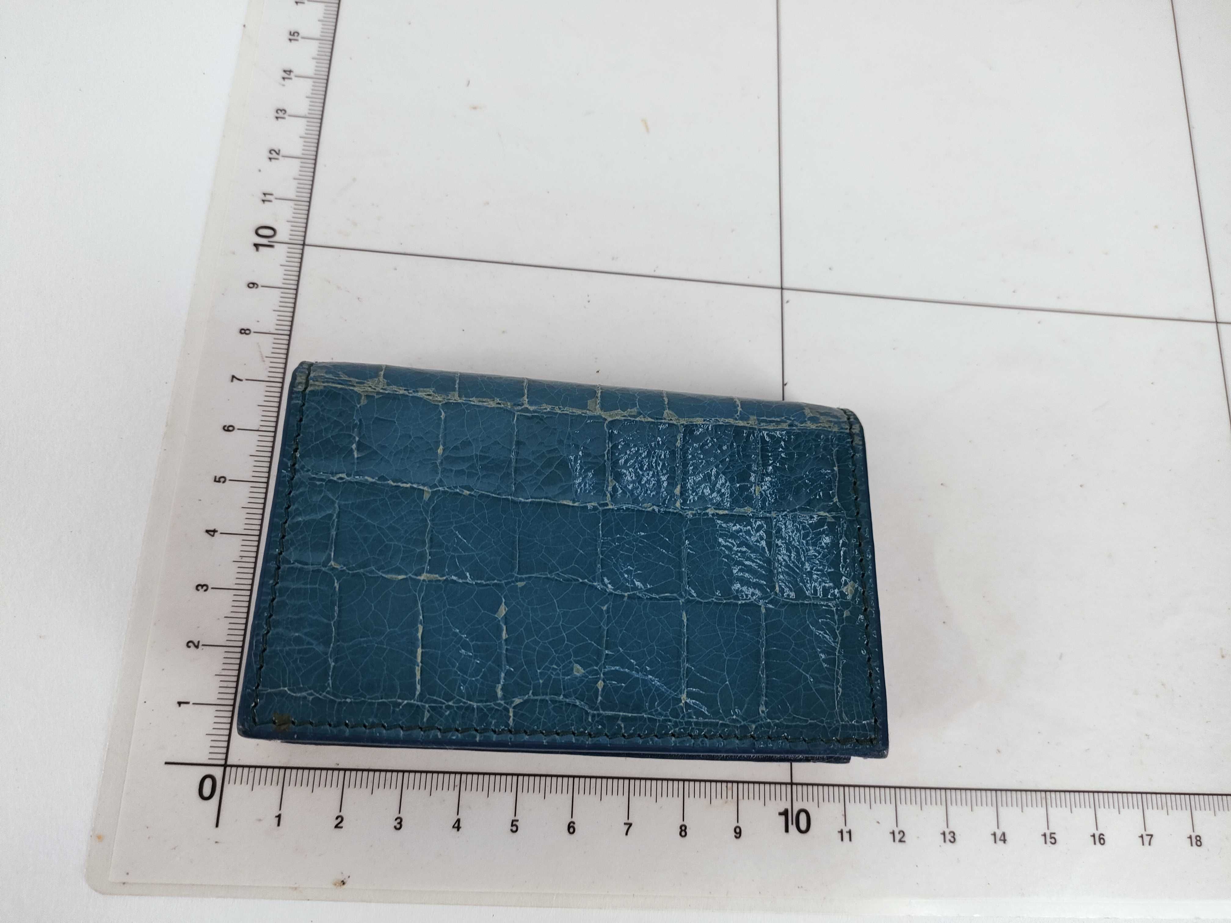 coin case, blue coin case — view 2